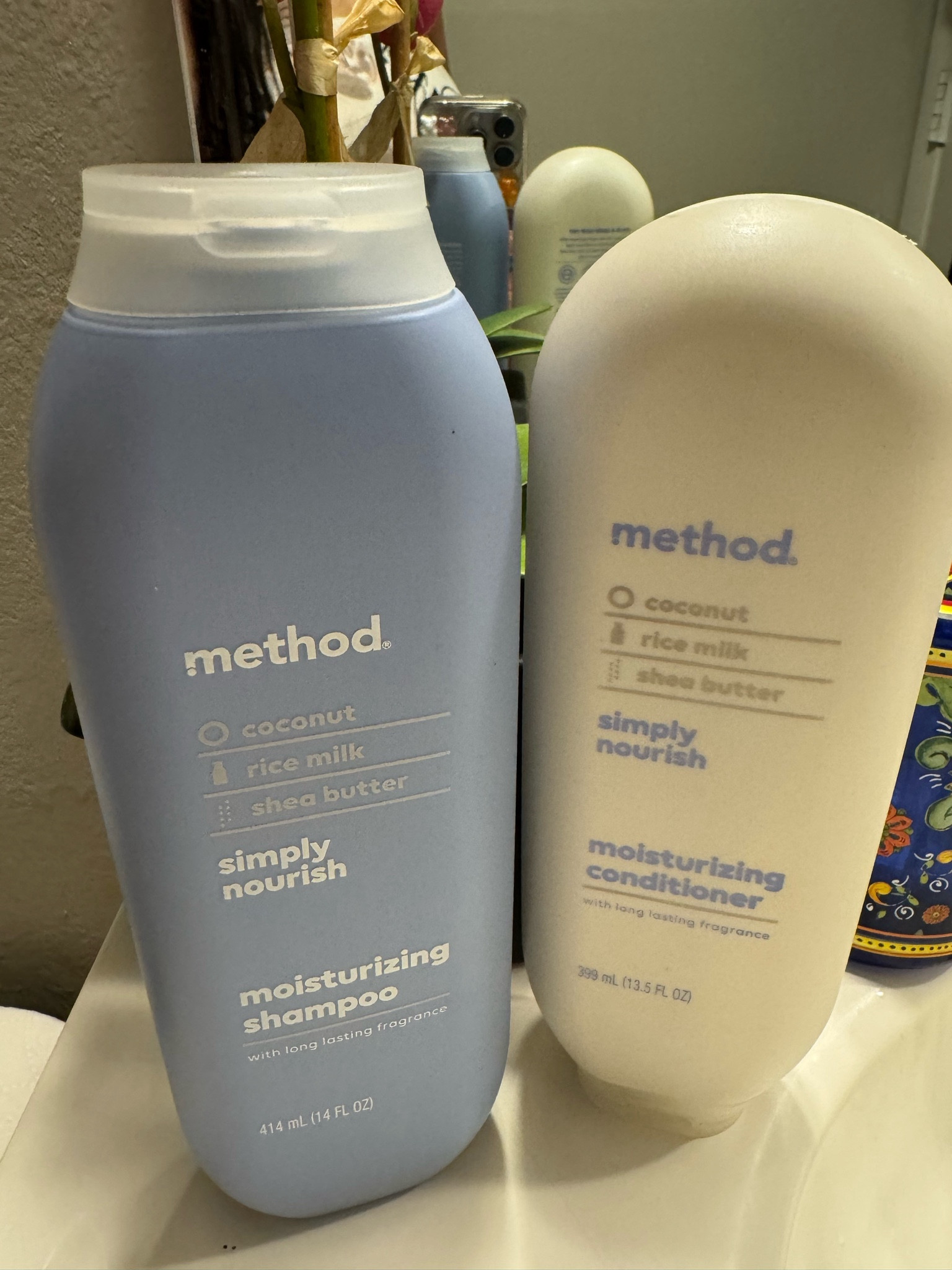 Method’s simply nourish moisturizing shampoo and conditioner are infused with coconut, rice milk, and shea butter, and the scent reflects this.

It’s formulated without parabens, silicone, sulfates, or dyes.
It’s cruelty free and the bottle’s made from 80% recycled plastic!


#LTKfamily #LTKbeauty #LTKhome