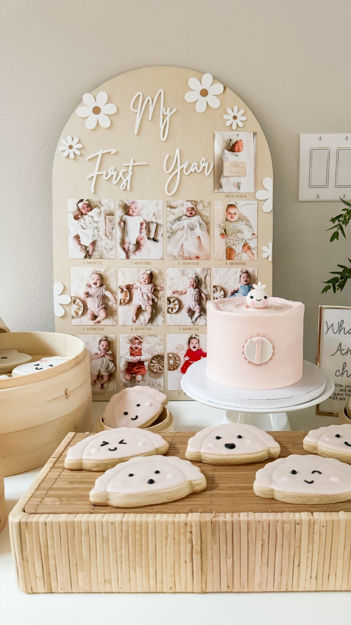 Dumpling theme party with a wooden, daisy my first year board