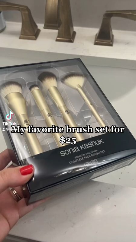 My favorite affordable makeup brushes 

#LTKunder50 #LTKsalealert #LTKunder100