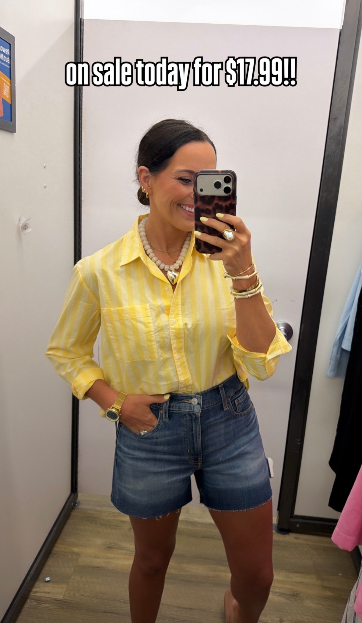okay this yellow top is SO good 💛 ON SALE today for $17.99!!
#yellowtop #springstyle #summeroutfit #denimstyle #casualoutfit #everydaystyle #affordablefashion #brightcolors #ltkstyle #ltkfashion

#LTKPetite