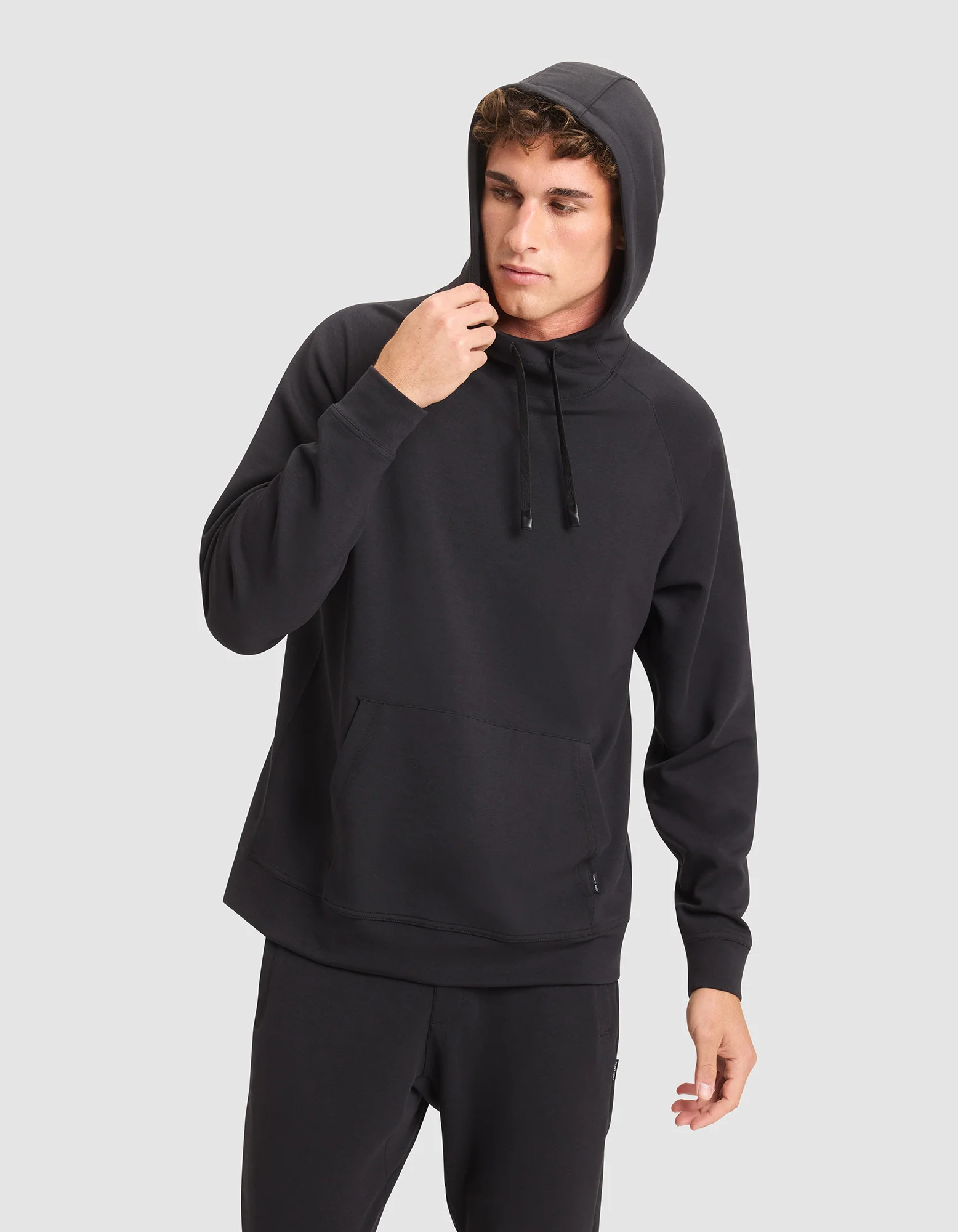 Men's StretchTech Hoodie in Jet Black (Size: XL) - Cozy Earth | Cozy Earth