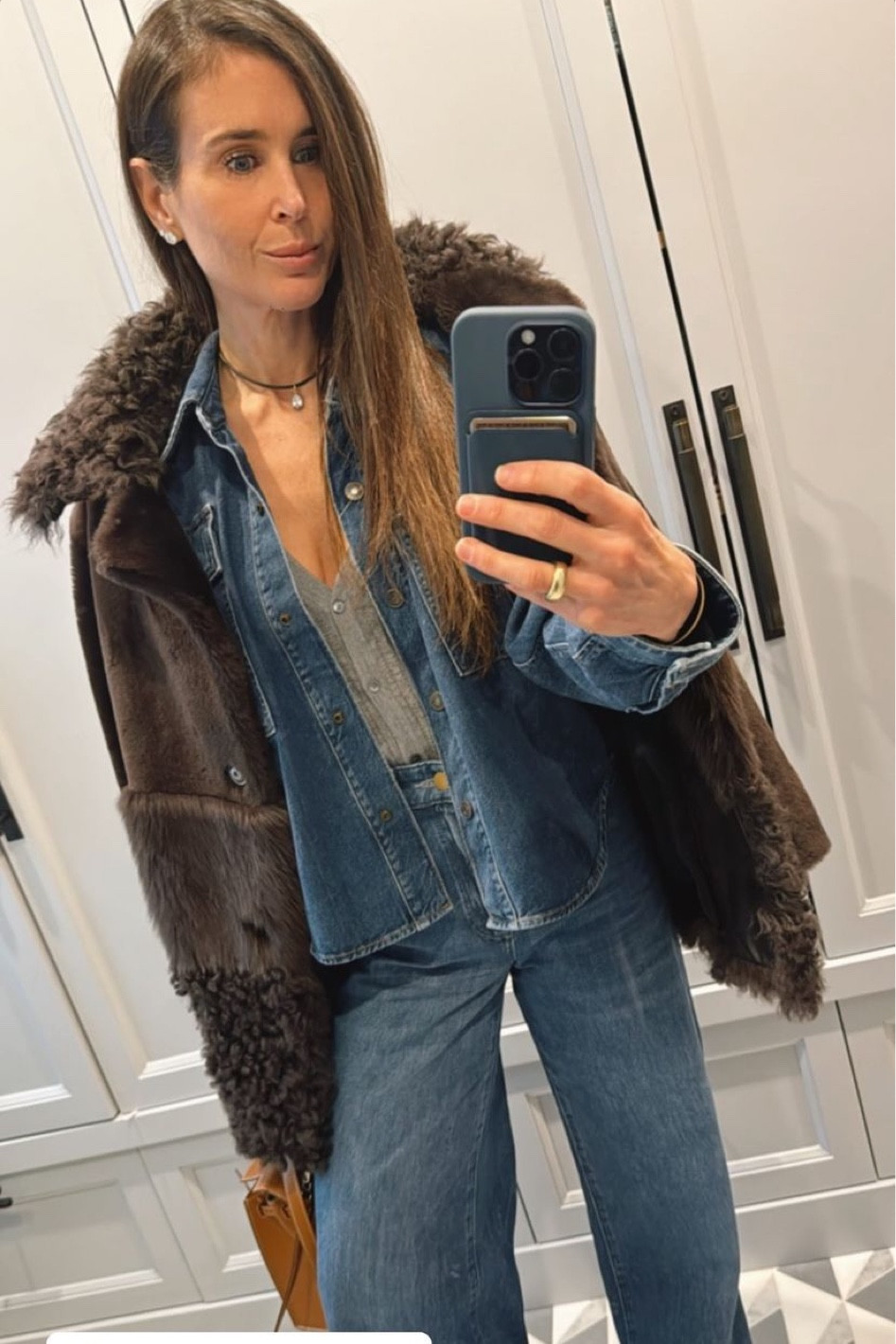 Love this denim on denim look! 

#LTKstyletip #LTKSeasonal