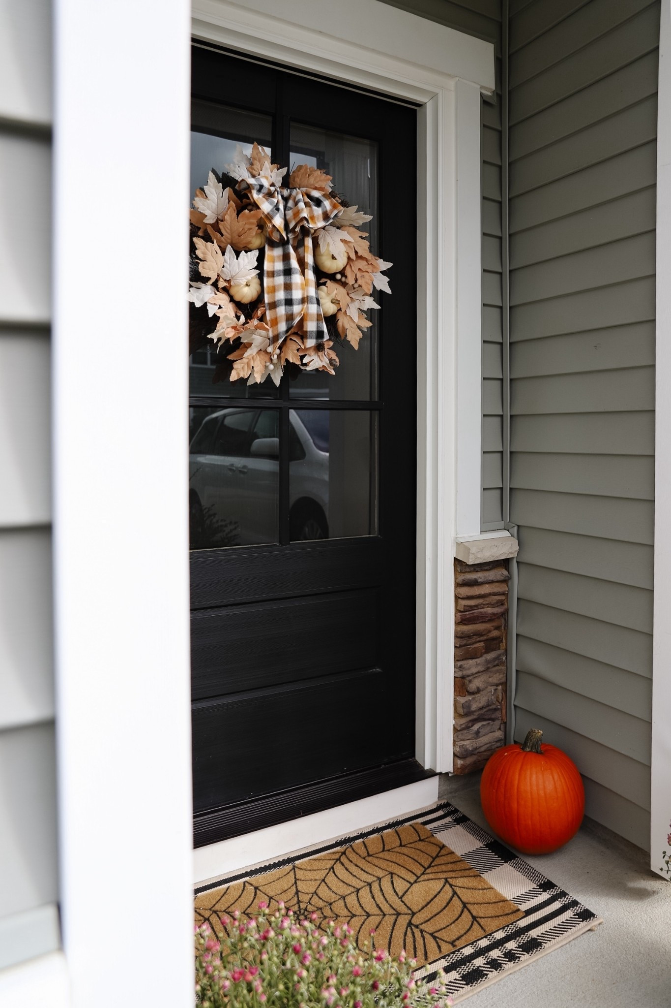Fall front porch, Halloween porch 

#LTKHalloween #LTKHome #LTKSeasonal