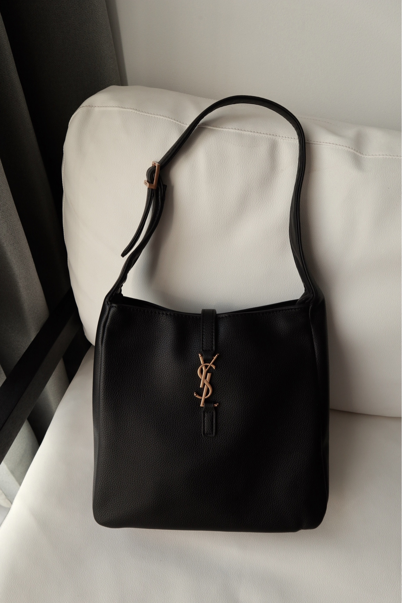 Soft leather ☺️

#LTKsalealert #LTKunder100 #LTKitbag