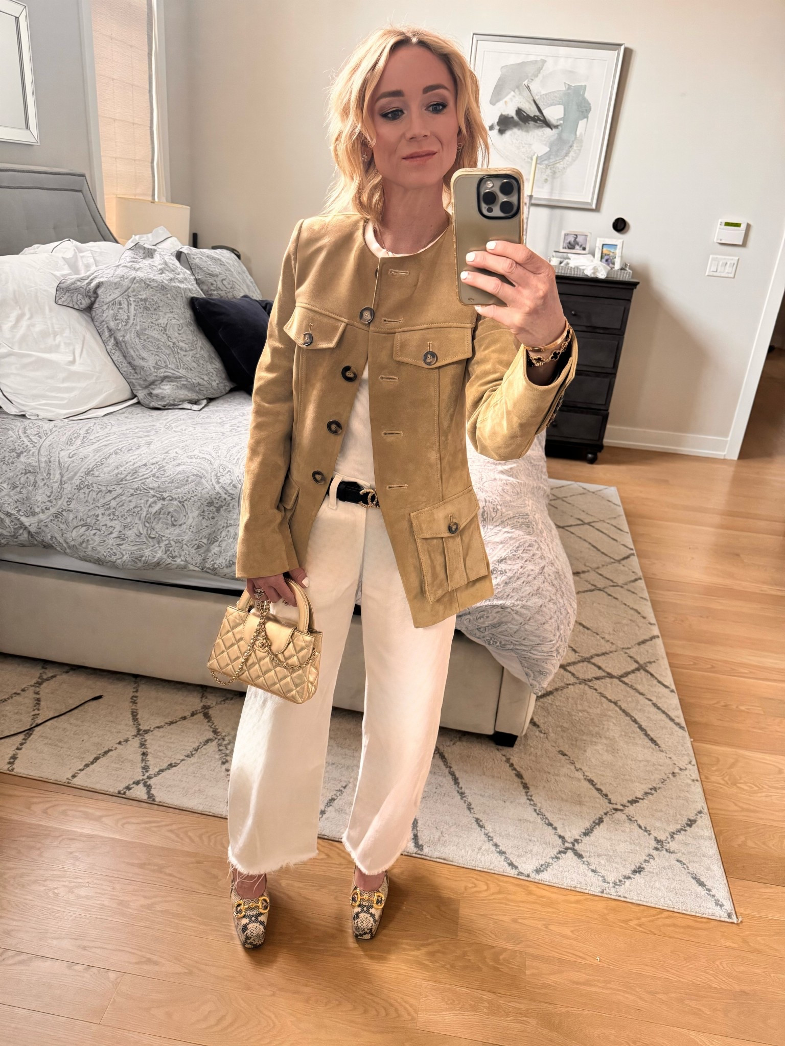 Everyone is wearing white denim! Pair with suede, leather or tweed. Linking my favorites 🤍👖🤍

#LTKootd #LTKSeasonal #LTKPetite