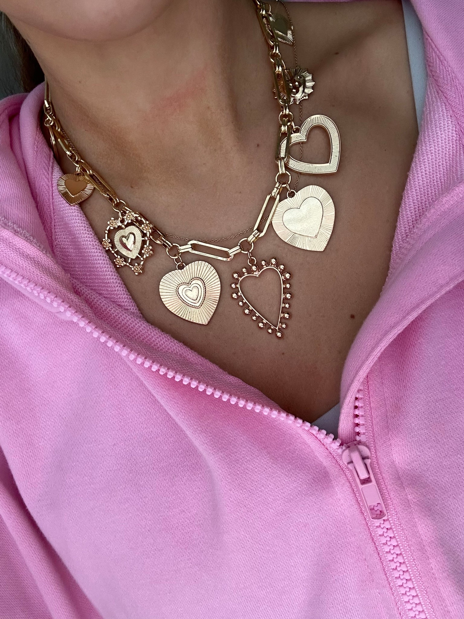 The cutest Amazon necklace charm necklace $9!!

#LTKFindsUnder50 #LTKSaleAlert #LTKStyleTip