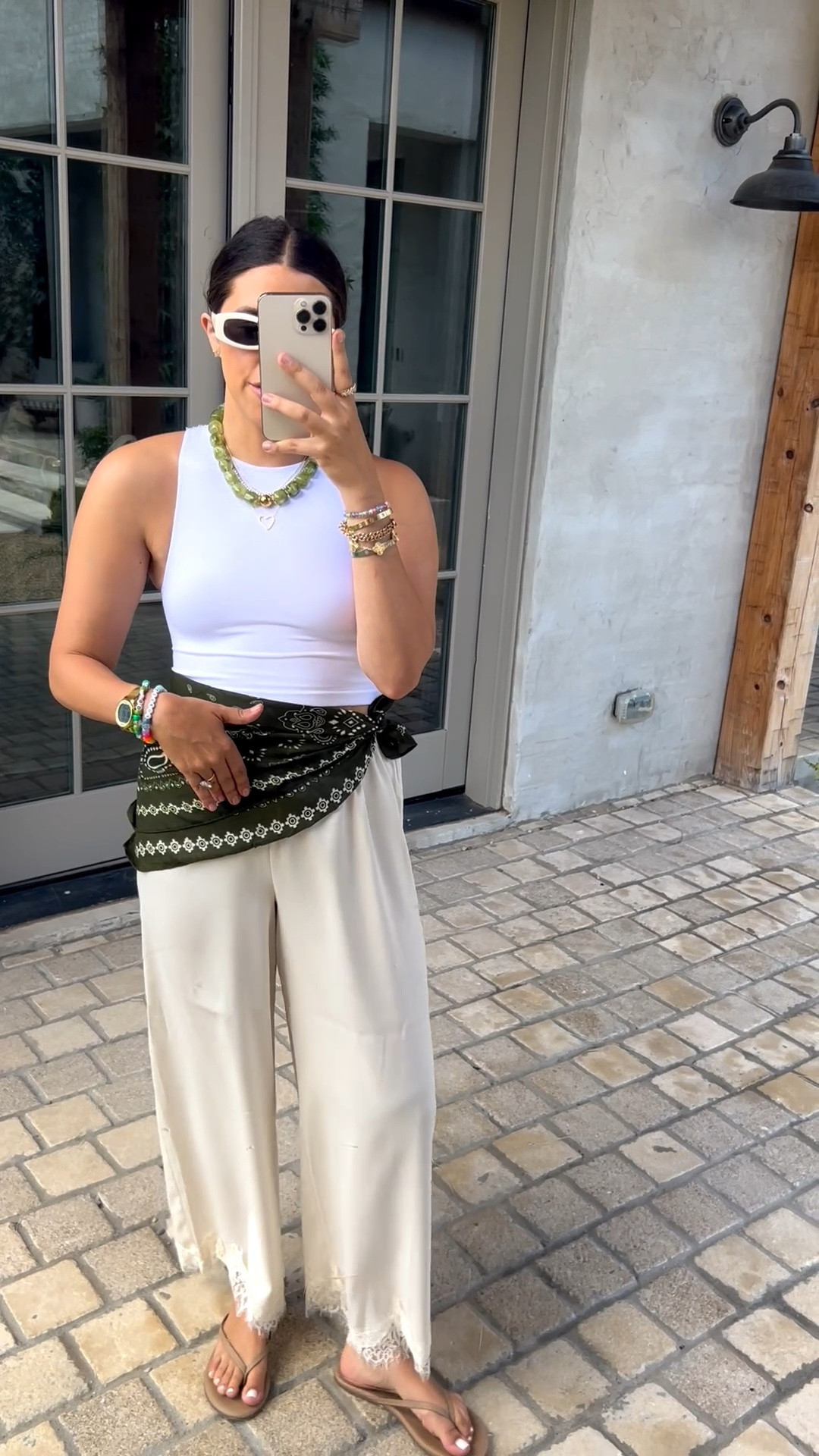Top: small 
Pants : medium 

Dressupbuttercup.com #dressupbuttercup #dederaad

#LTKootd #LTKmomlife #LTKSeasonal