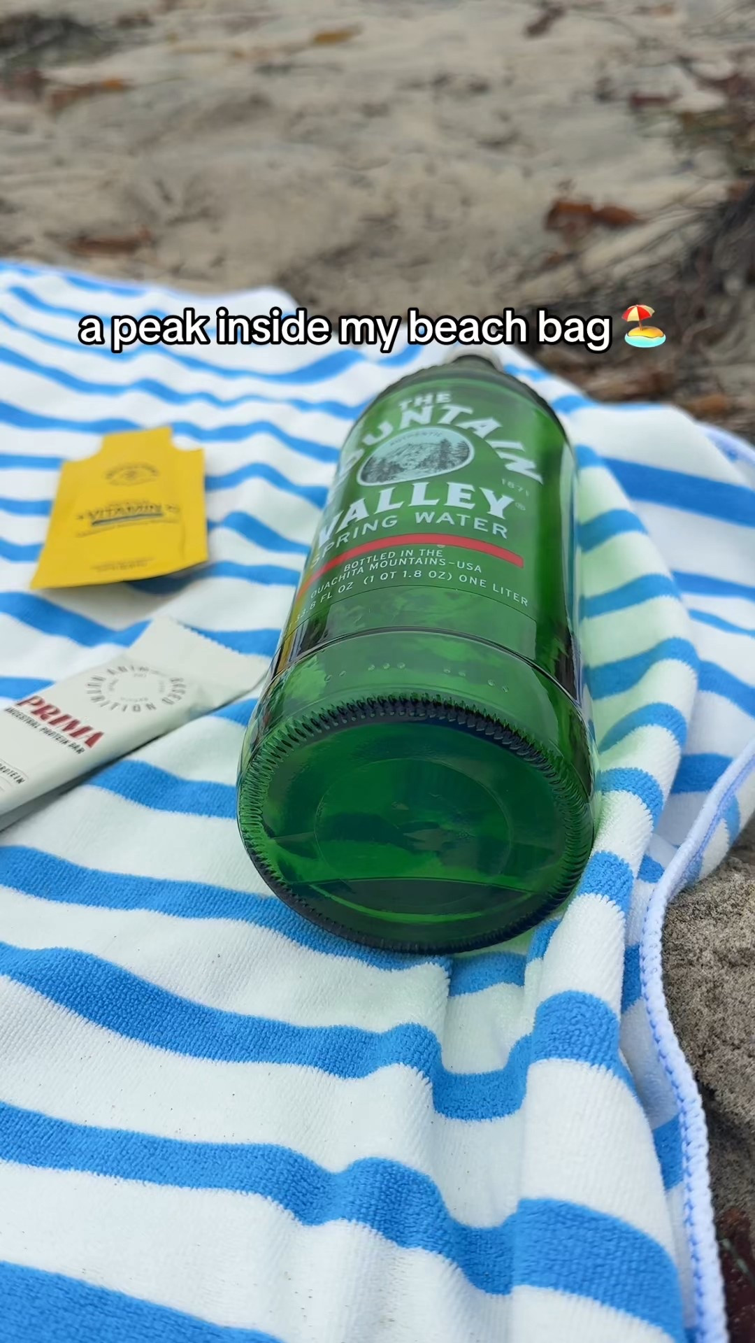 inside my beach bag!!



#LTKSeasonal #LTKTravel #LTKSwim