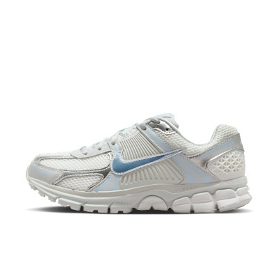 Nike Zoom Vomero 5 Women's Shoes with Reflective Design Accents | Nike (UK)