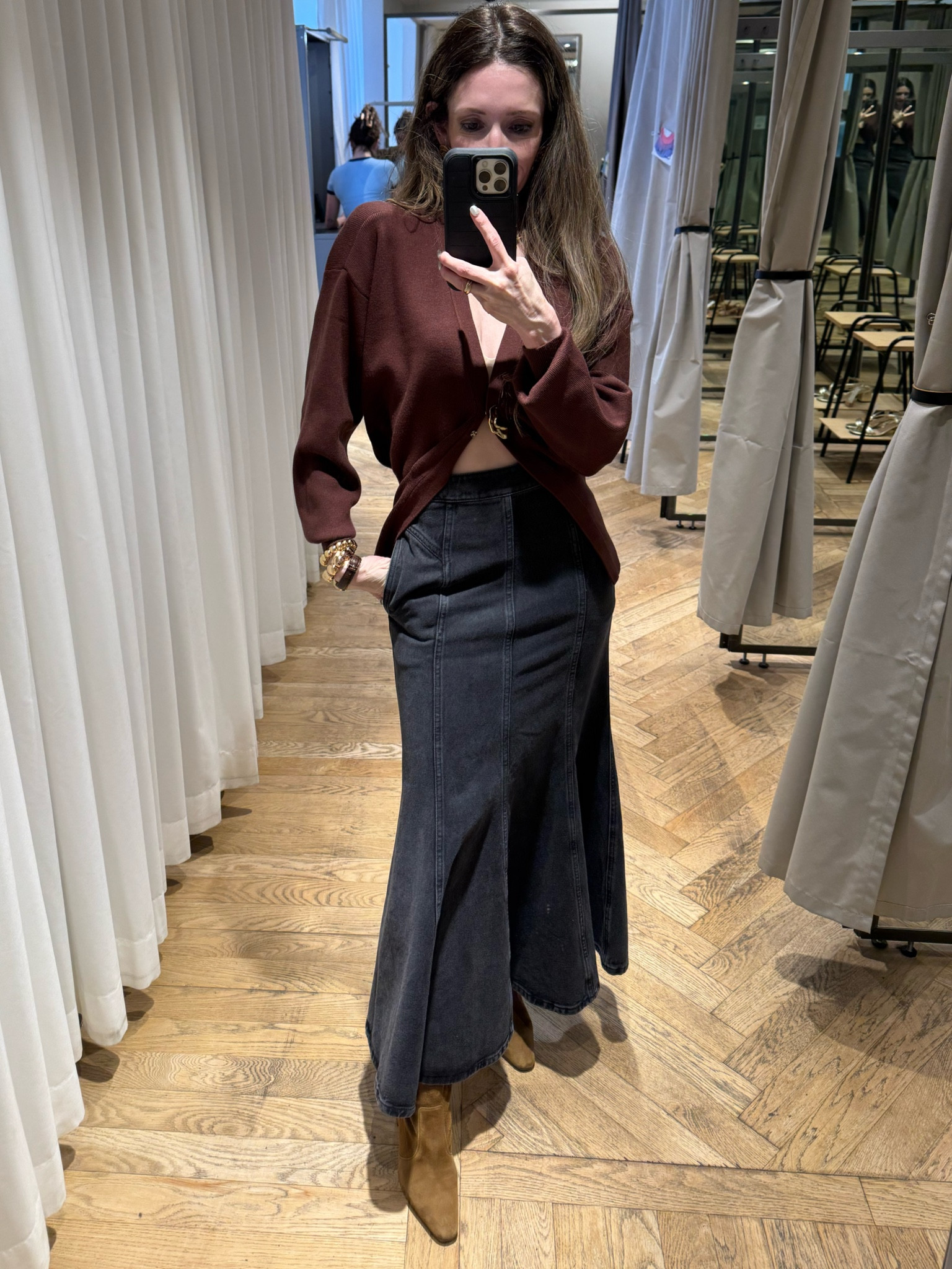 Black denim skirt! Wearing 0 

#LTKWorkwear #LTKStyleTip #LTKSeasonal