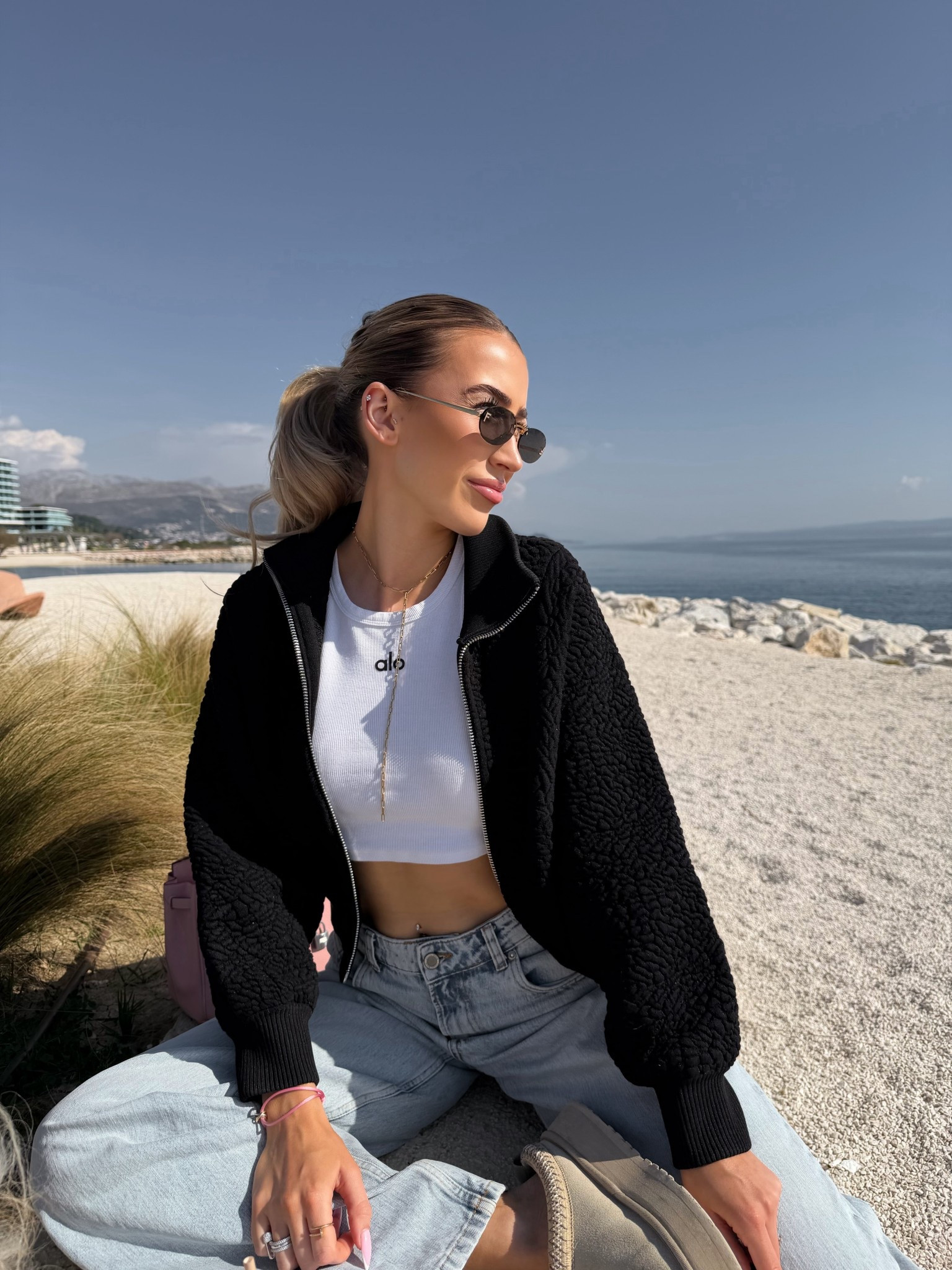 🤍🤍🤍

#LTKspring #LTKdeutschland #LTKjeans