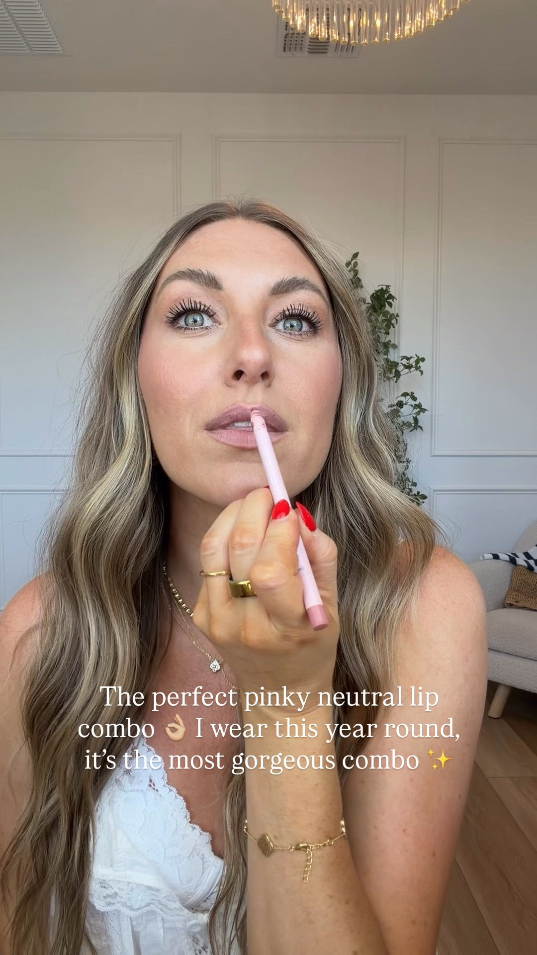 The perfect lip combo! Lip liner is mauve and lip color is peachy beige