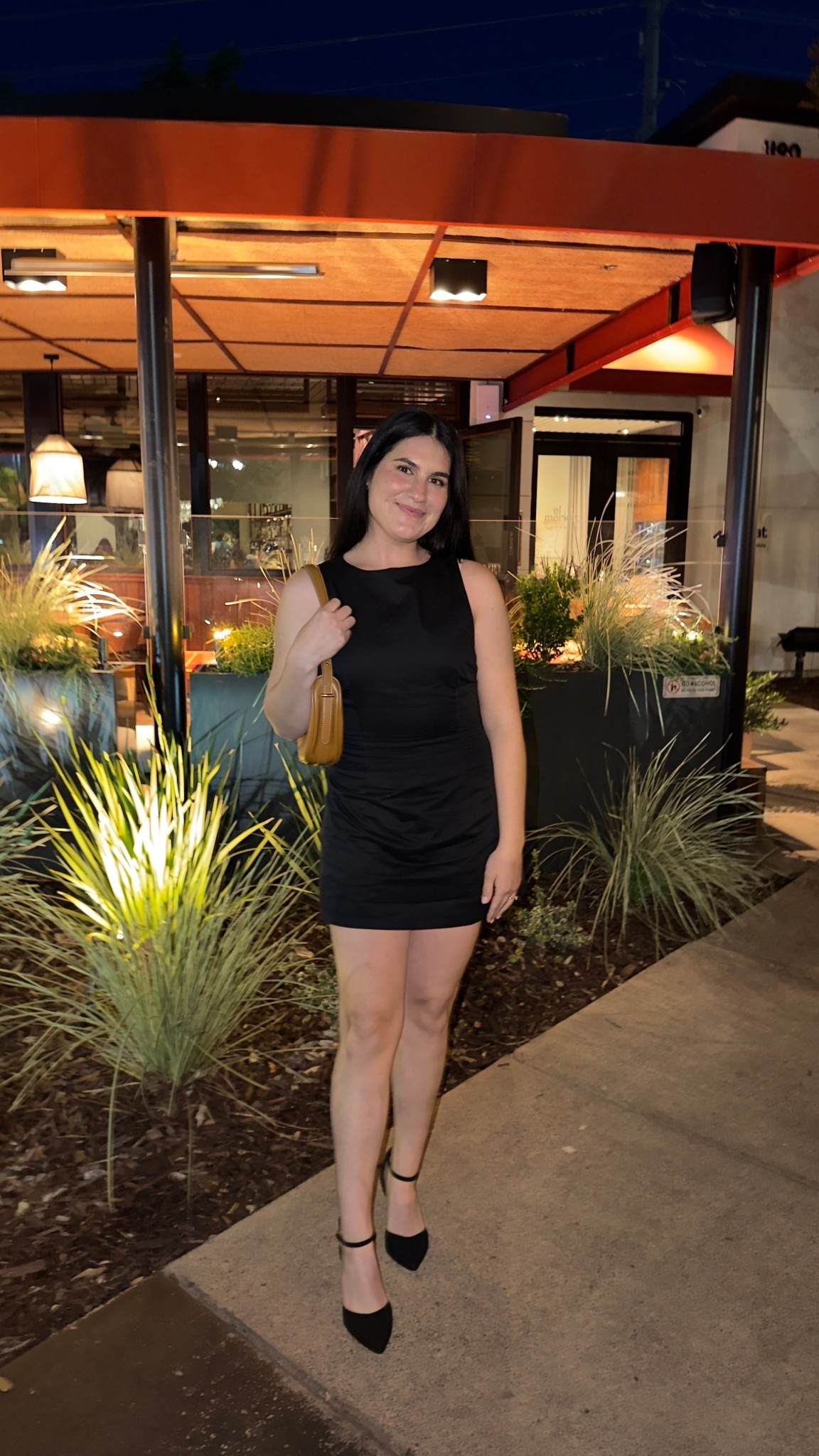 Little black dress 🖤 

#LTKmomlife #LTKootd #LTKBeauty