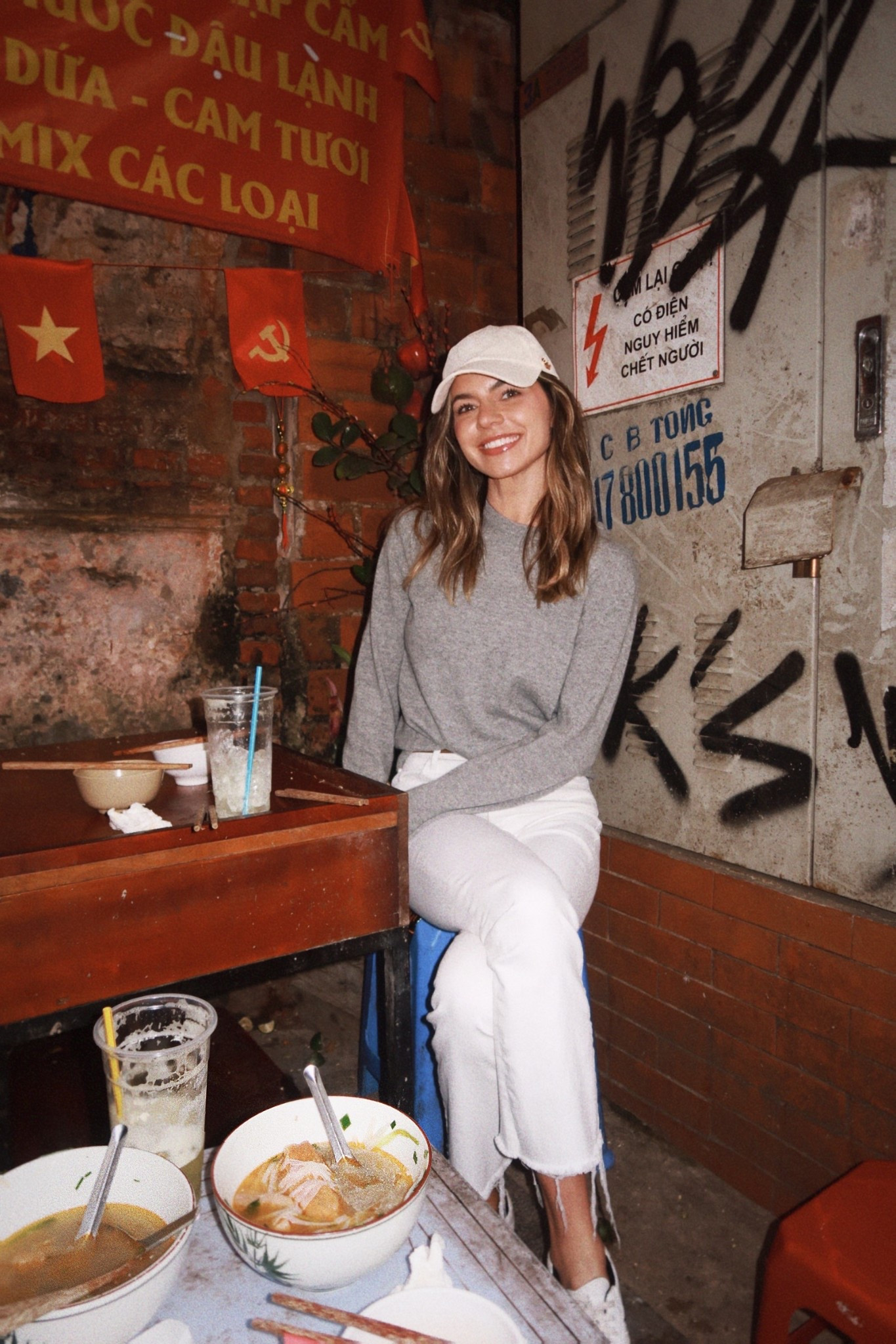 The BEST (and most reasonably priced) cashmere sweater. Wearing a size small 