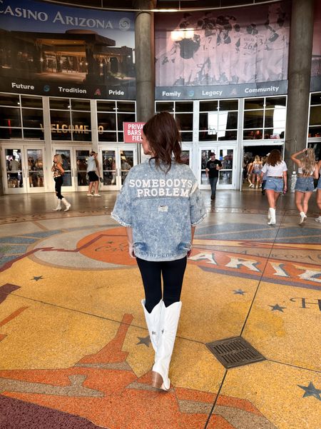 Headed to the #morganwallen #concert and can’t wait! This outfit was so fun to put together! #lettering #boots #countryconcert #whattowear

#LTKstyletip