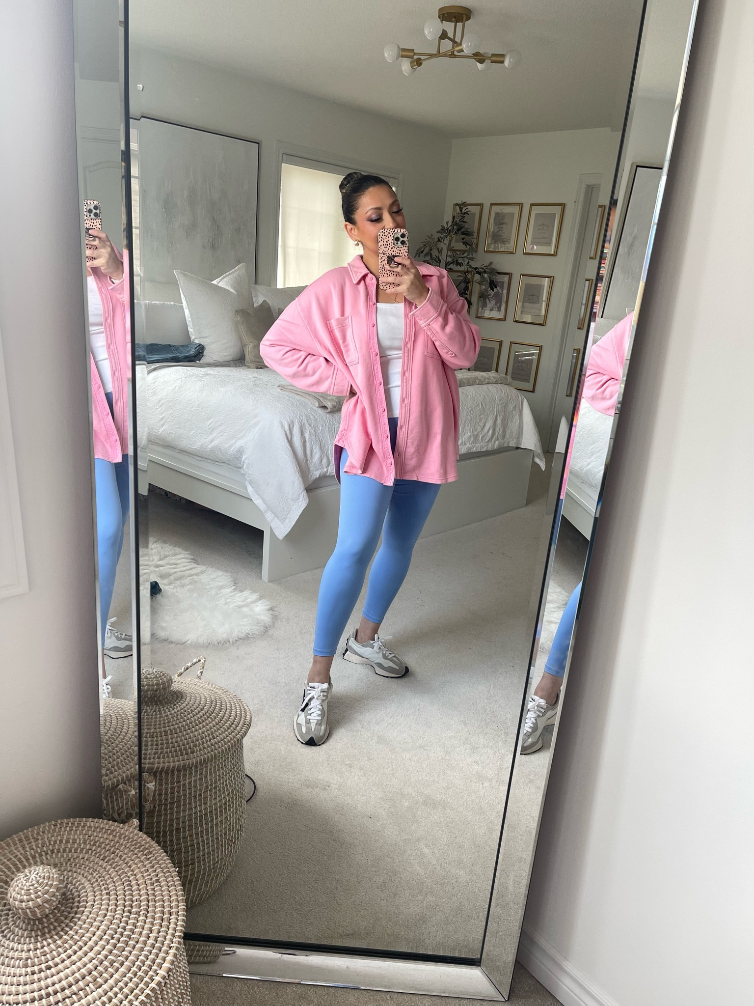 Fall is almost here and these are some of my top picks from Aerie for the Fall 🫶 

These pieces are great for building up your capsule wardrobes with some basics you can wear everyday no matter what you have planned! 

Comfy and casual, perfect for running errands and school drop offs💕











Fall basics, fall must haves, capsule wardrobe, LTK Sale, Fall sale, top sale picks, travel outfit, sneakers, comfy leggings, offline leggings, how to style leggings, how to style slouchy socks, Barbie core, pink sweater jacket, shacket, comfy outfit, fall outfit inspo, pre Fall fashion, pre fall outfit inspi, midsize fashion, affordable fashion, Karla Kazemi.

#LTKfindsunder100 #LTKSale #LTKsalealert