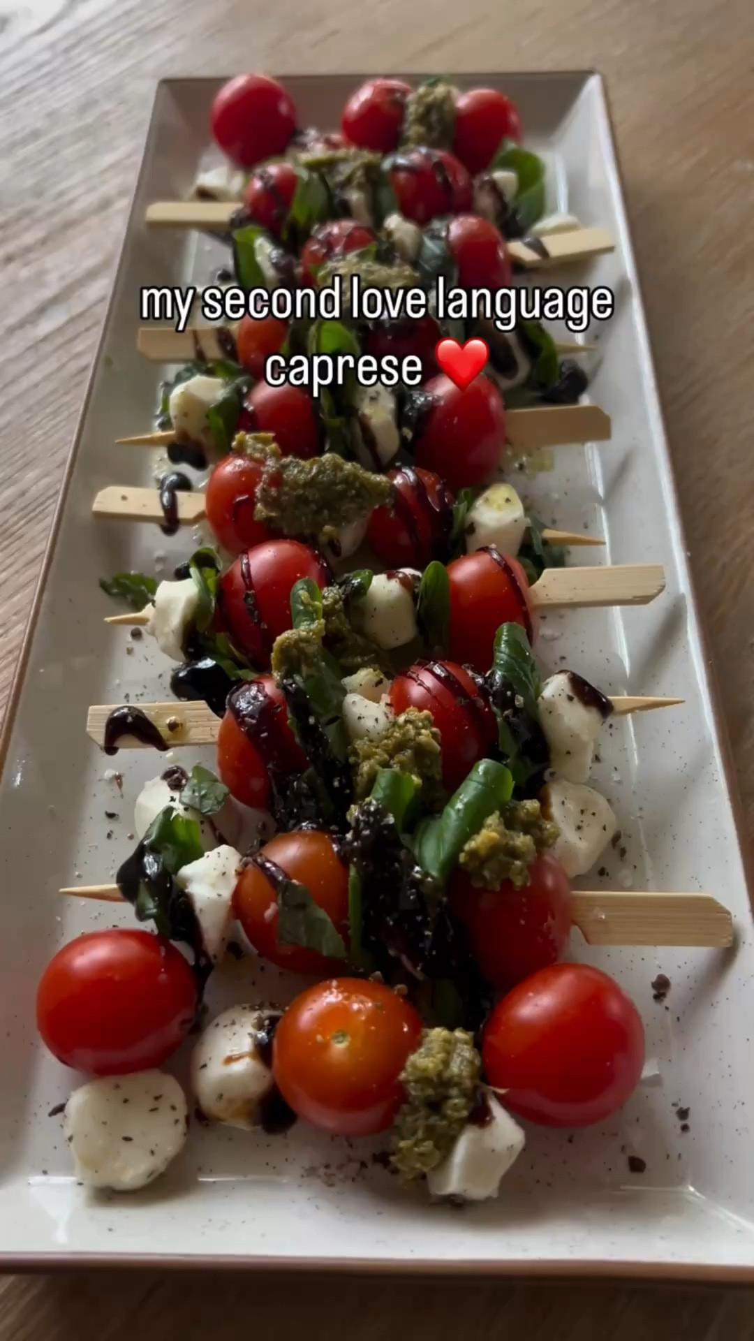 caprese, but make it effortless 🍅✨
the kind of appetizer that disappears in minutes

perfect for your easter table 🐣🌿

save this for your next gathering 🤍

#easyappetizers 
#caprese 
#cleaneats 
#easter
#appetizer

#LTKdayinmylife #LTKSeasonal #LTKfoodie