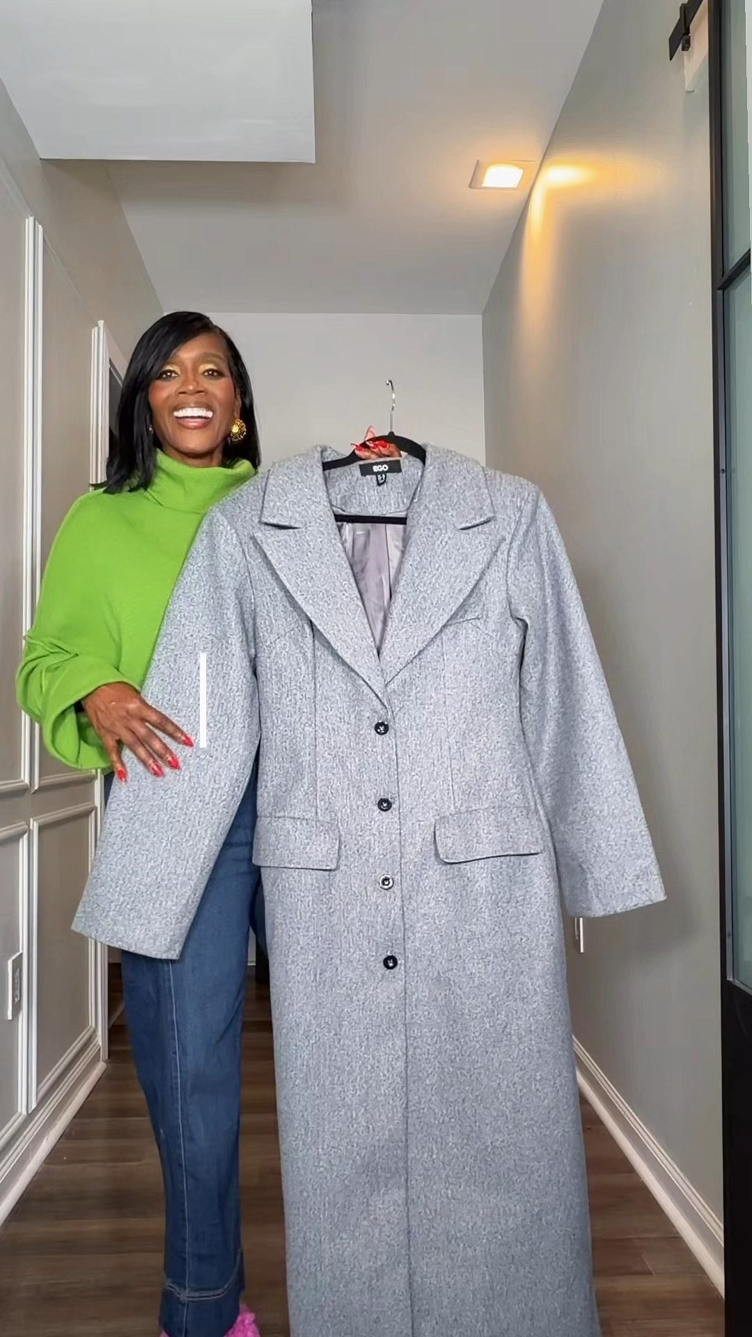 Gray is such a fantastic neutral.  