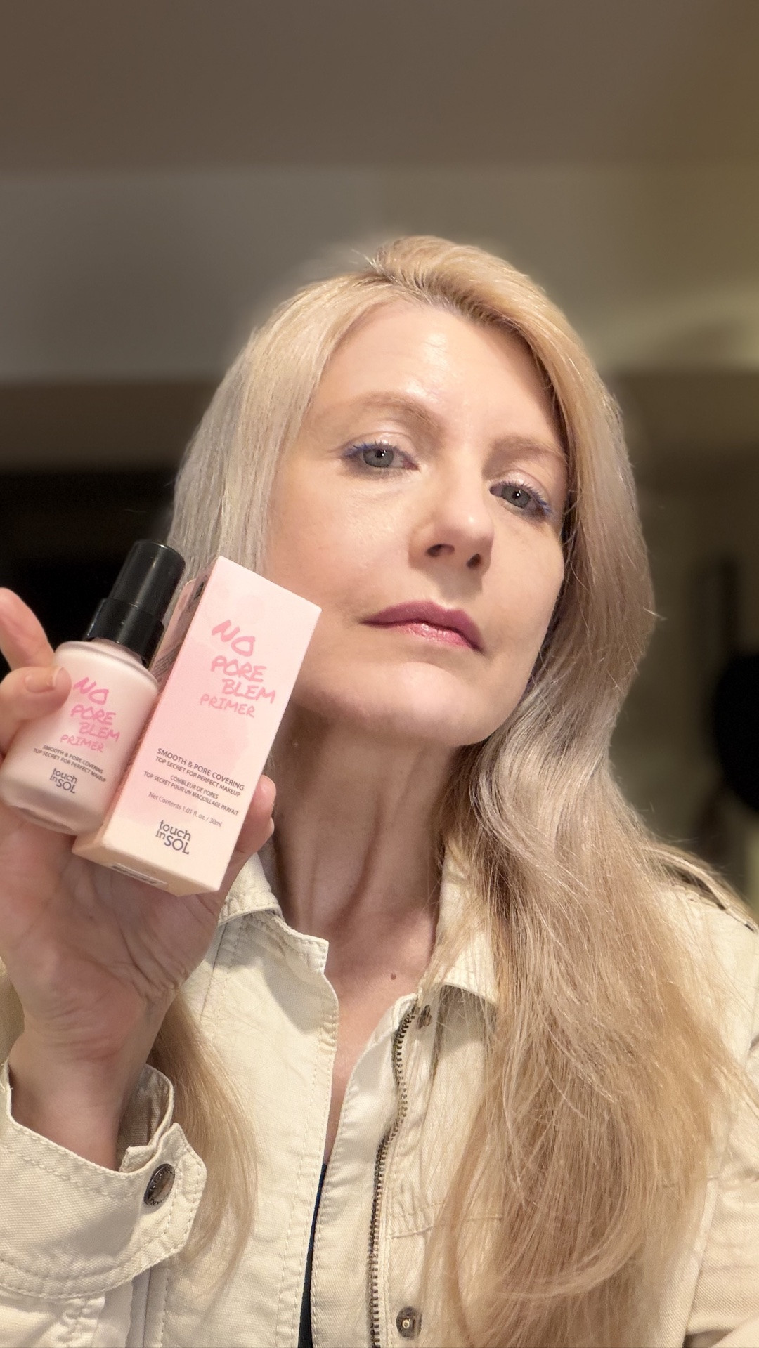 POV: your pores look blurred before foundation even goes on 👀✨

Touch In Sol No Pore-Blem Primer has been making my makeup look SO much smoother lately 😅

✨ Lightweight texture
✨ Instant pore blur
✨ Soft-focus finish
✨ Keeps my makeup fresh & oil-free all day
✨ Smooth matte base without feeling heavy

I love how it preps my skin before foundation, especially around my nose and cheeks where texture usually shows the most. It gives that soft matte “pore eraser” look while still feeling breathable and comfortable 🤍

Gifted by @go.picky x
@touchinsolus @touchinsol.official in exchange for my honest review
#touchinsol #noporeblemprimer #kbeauty #porelessskin #makeupbase

#LTKBeauty #LTKselfcare #LTKmomlife