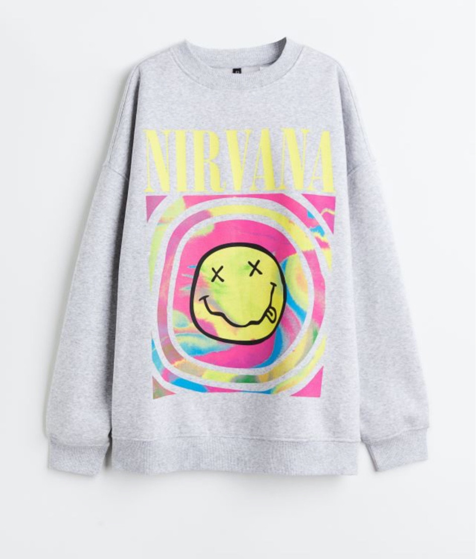 H&M nirvana sweatshirt!!

#LTKSeasonal #LTKstyletip #LTKU