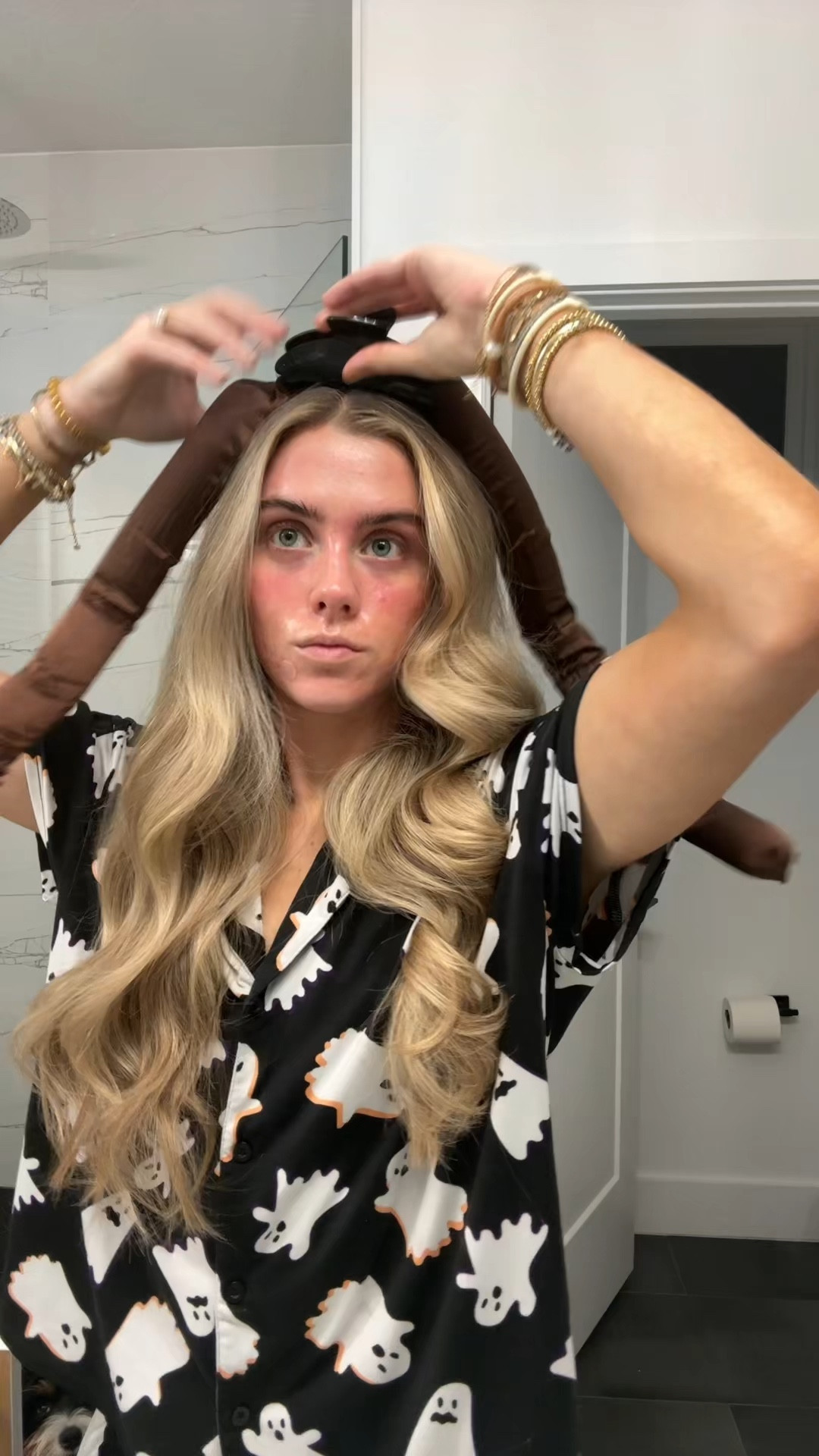 Kitsch XL Satin Heatless Hair Curler Set - Heatless Curls for an Overnight Blowout, Comfortable Hair Curlers to Sleep In for Frizz-Free, No Heat Damage Styling, Jumbo Curling Rod Headband - Chocolate @kitsch @Target 

#LTKgrwm #LTKselfcare #LTKBeauty