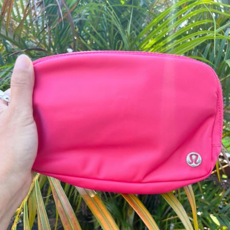 Anyone have plans for cinco de mayo today? Guess what’s back in stock in PINK! This cute lulu belt bag would be perfect for summer!! 

Free shipping! 

Xo, Brooke

#LTKGiftGuide #LTKSeasonal