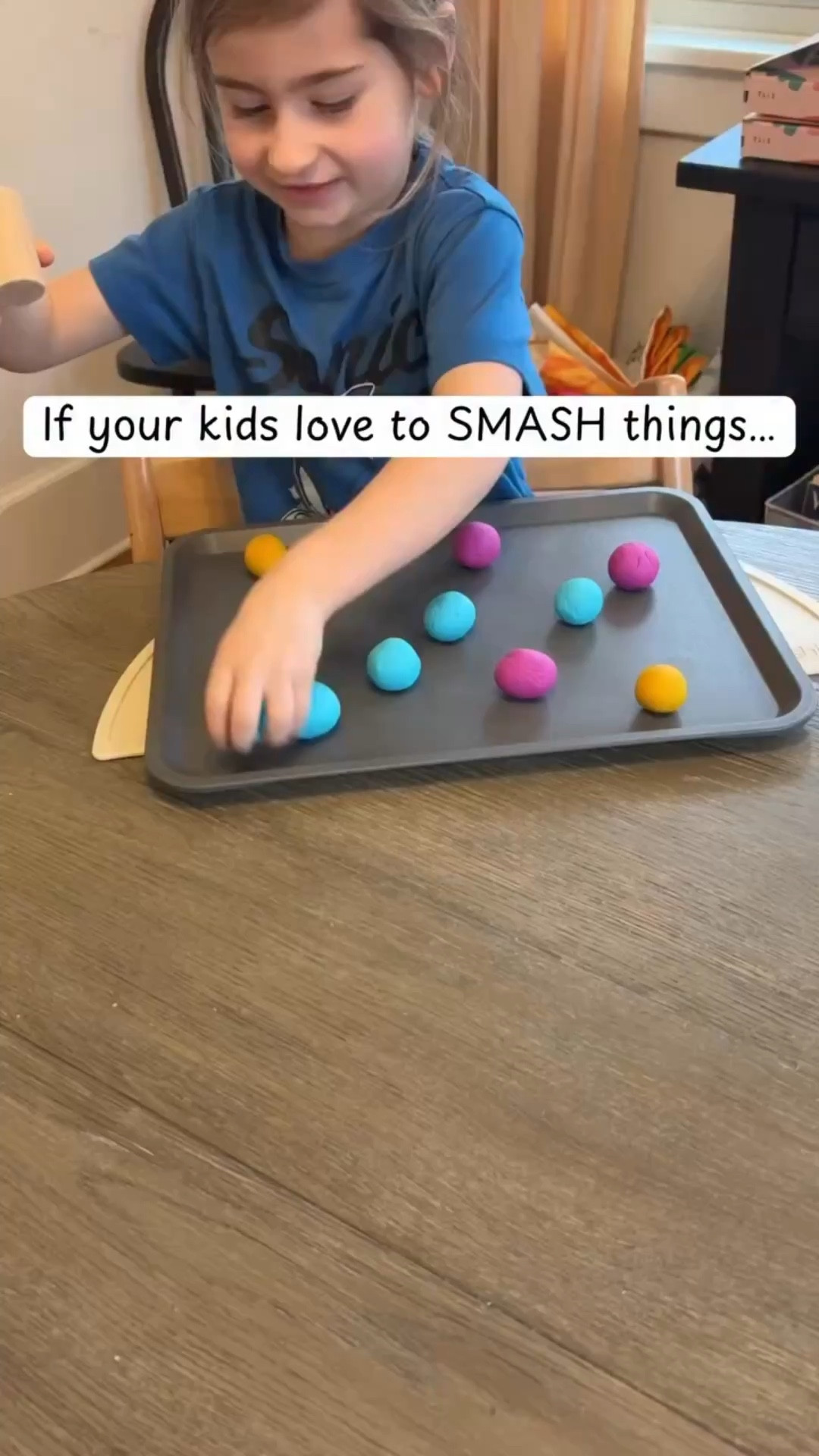 If your toddler loves to smash things… turn it into learning 👀🔨

Instead of saying “stop,” try redirecting that energy. Roll different colored Playdoh balls. Call out a color. Let them SMASH the right one.

What they’re really building:
✔️ Color recognition
✔️ Listening + following directions
✔️ Impulse control
✔️ Fine motor strength
✔️ Hand strength for writing ✏️

Play-based learning always wins✨

Save this for later & comment SMASH if your toddler is in their smashing era 😅💛

#learningthroughplay #toddleractivities #preschoolactivities #finemotor