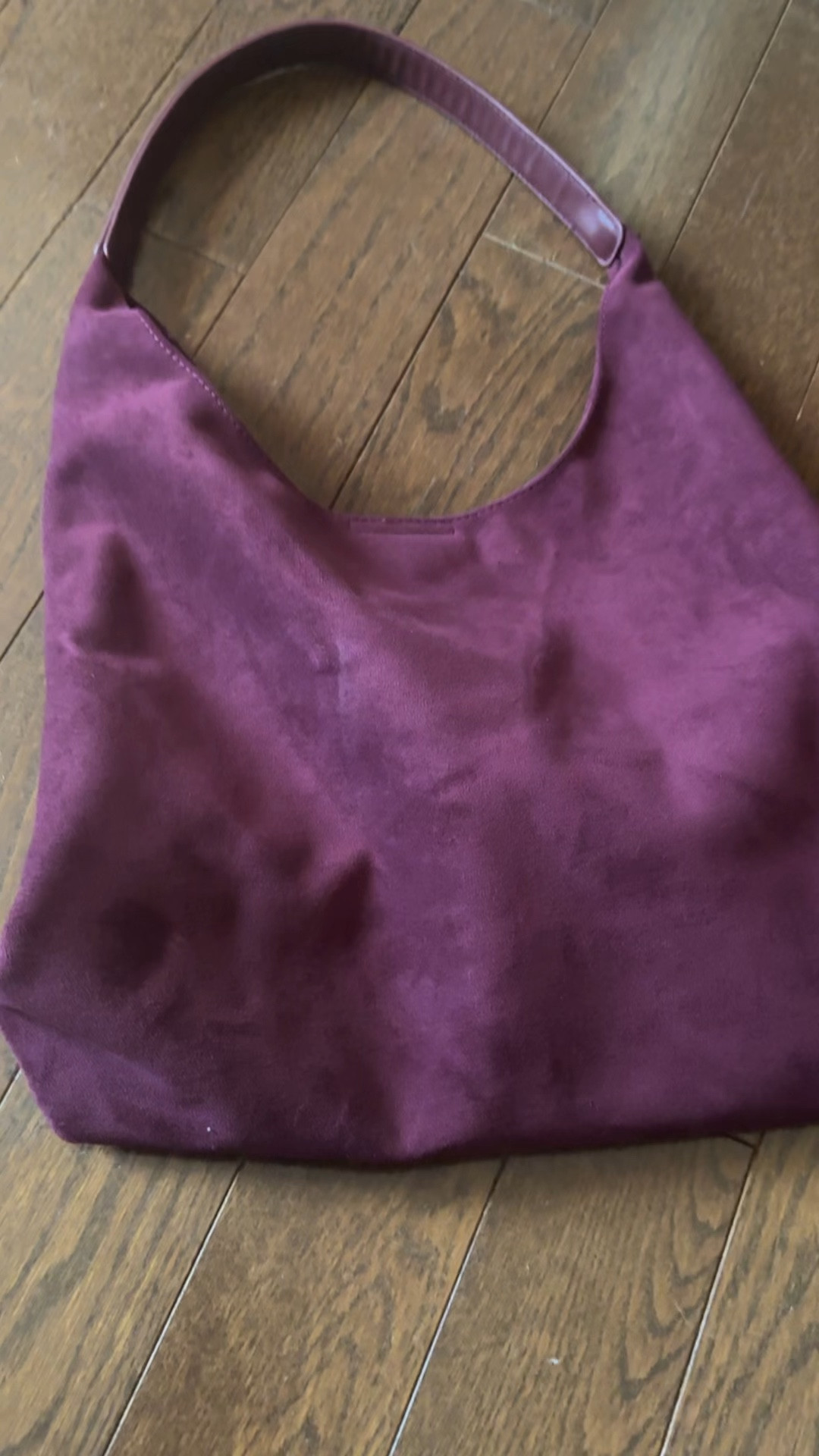 Perfect fall oxblood bag from Amazon! 

#LTKGiftGuide #LTKVideo #LTKFindsUnder50