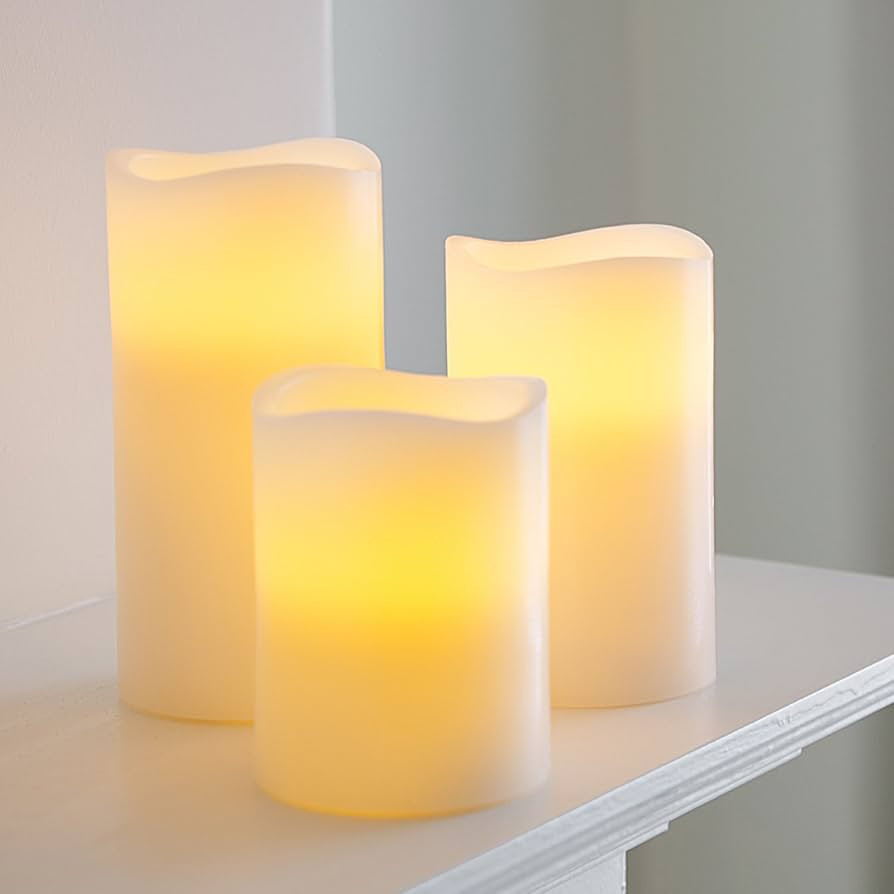 Lights4fun Set of 3 Real Wax Battery Operated Flameless LED Candles with Timer | Amazon (UK)