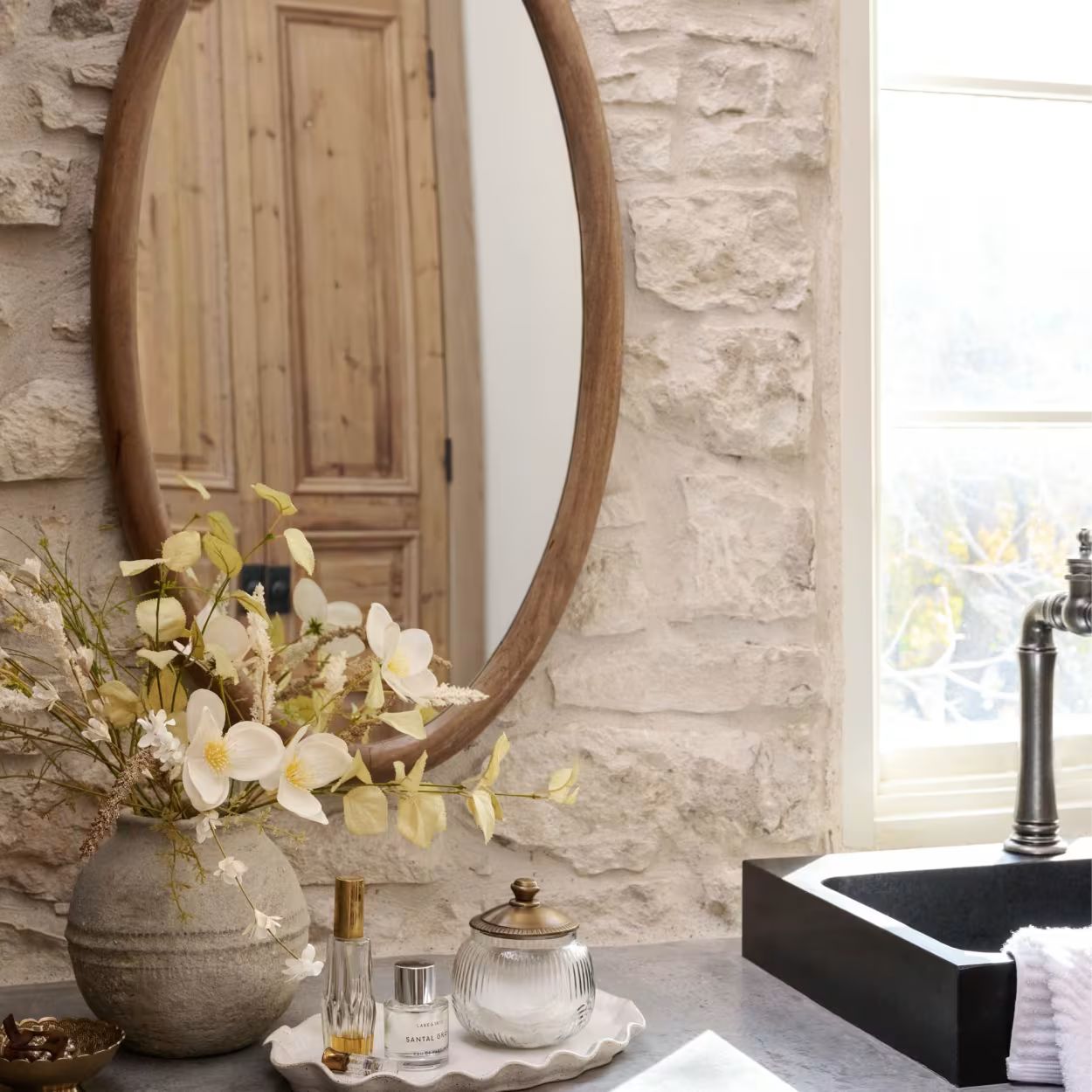 Jo's Vintage Inspired Oval Wood Mirror | Magnolia