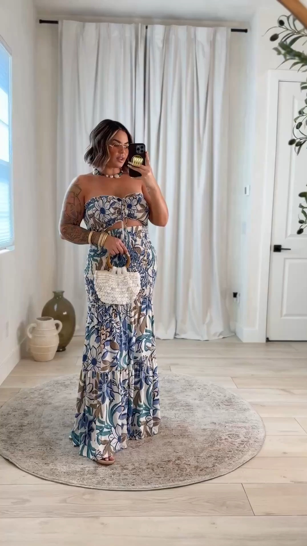 Size L it’s very stretchy 
#amazon #vacation #dress

Follow my shop @shaynaslife on the @shop.LTK app to shop this post and get my exclusive app-only content!

#liketkit 
@shop.ltk
https://liketk.it/6fCnm

Follow my shop @shaynaslife on the @shop.LTK app to shop this post and get my exclusive app-only content!

#liketkit 
@shop.ltk
https://liketk.it/6hKtd