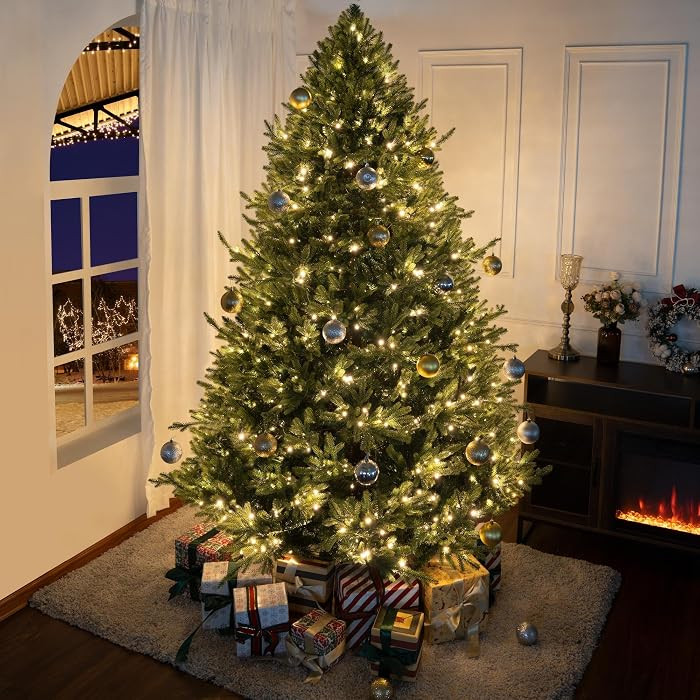 Naomi Home 9ft Traditional Christmas Tree with Lights Realistic Classic Christmas Tree Prelit wit... | Amazon (US)