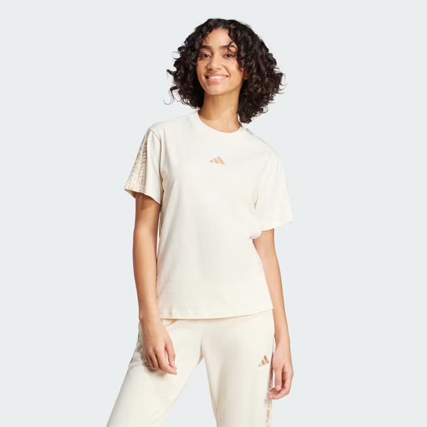 Essentials Seasonals Animal Tee | adidas (US)