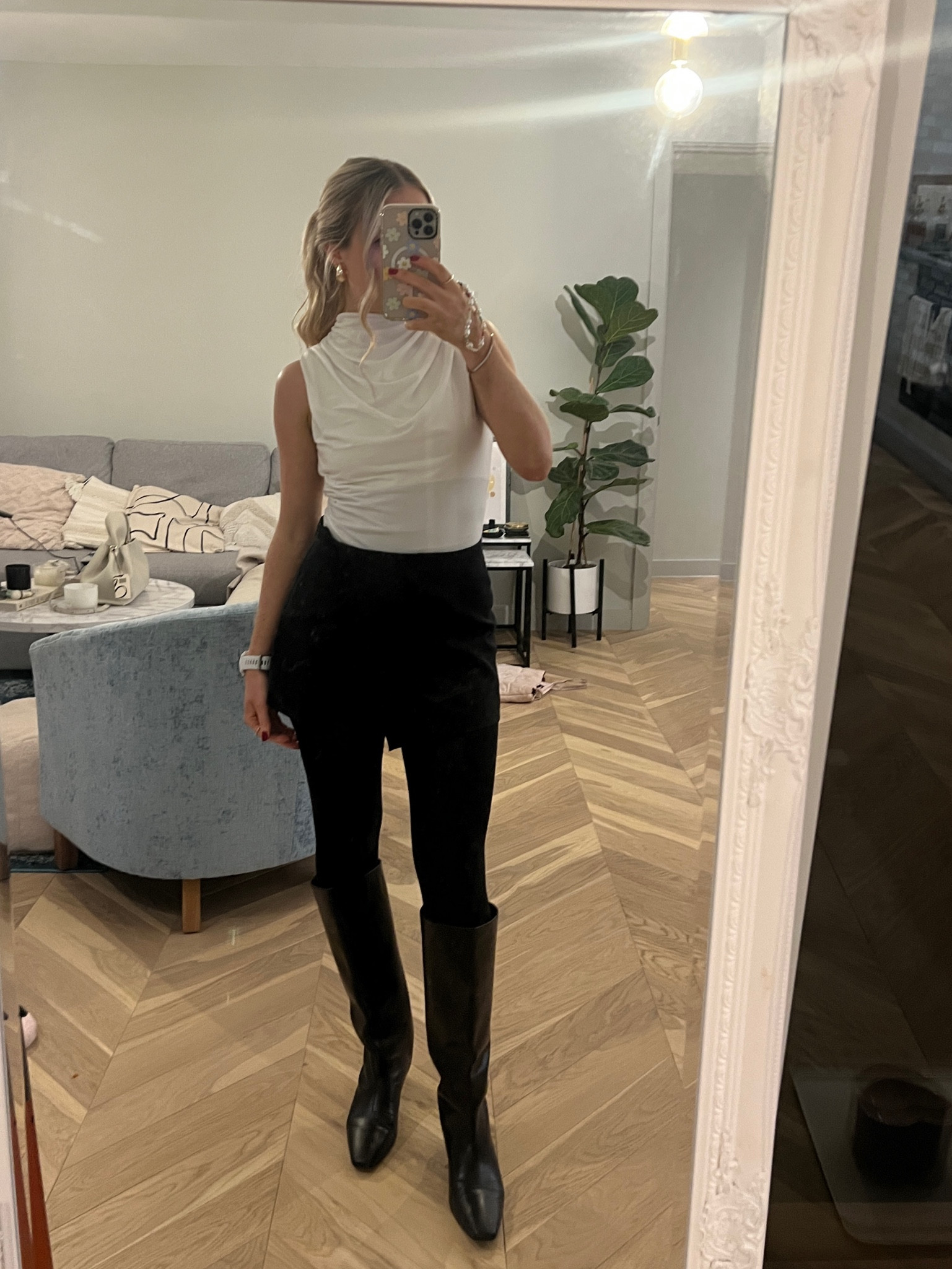 dinner outfit 🖤 #dinner #outfit #kneehighboots 