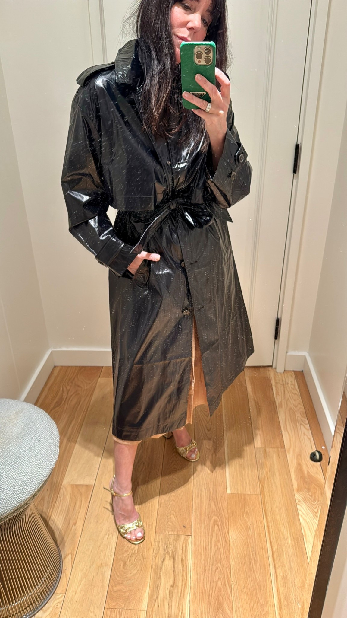 Jcrew Spring Sale 
Black and tan are on sale for under $150

Spring sale 
Jcrew 
Rain gear 


#LTKWorkwear #LTKSpringSale #LTKTravel