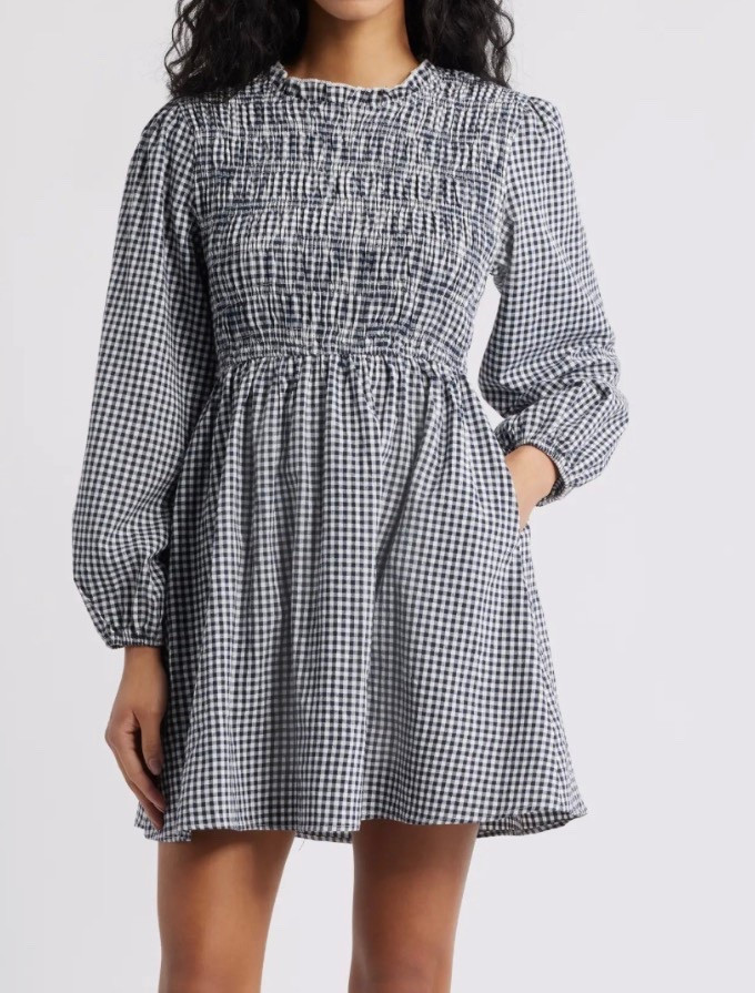 Gingham dress

Spring top
#LTKspringtrends #LTKspring

#LTKSeasonal