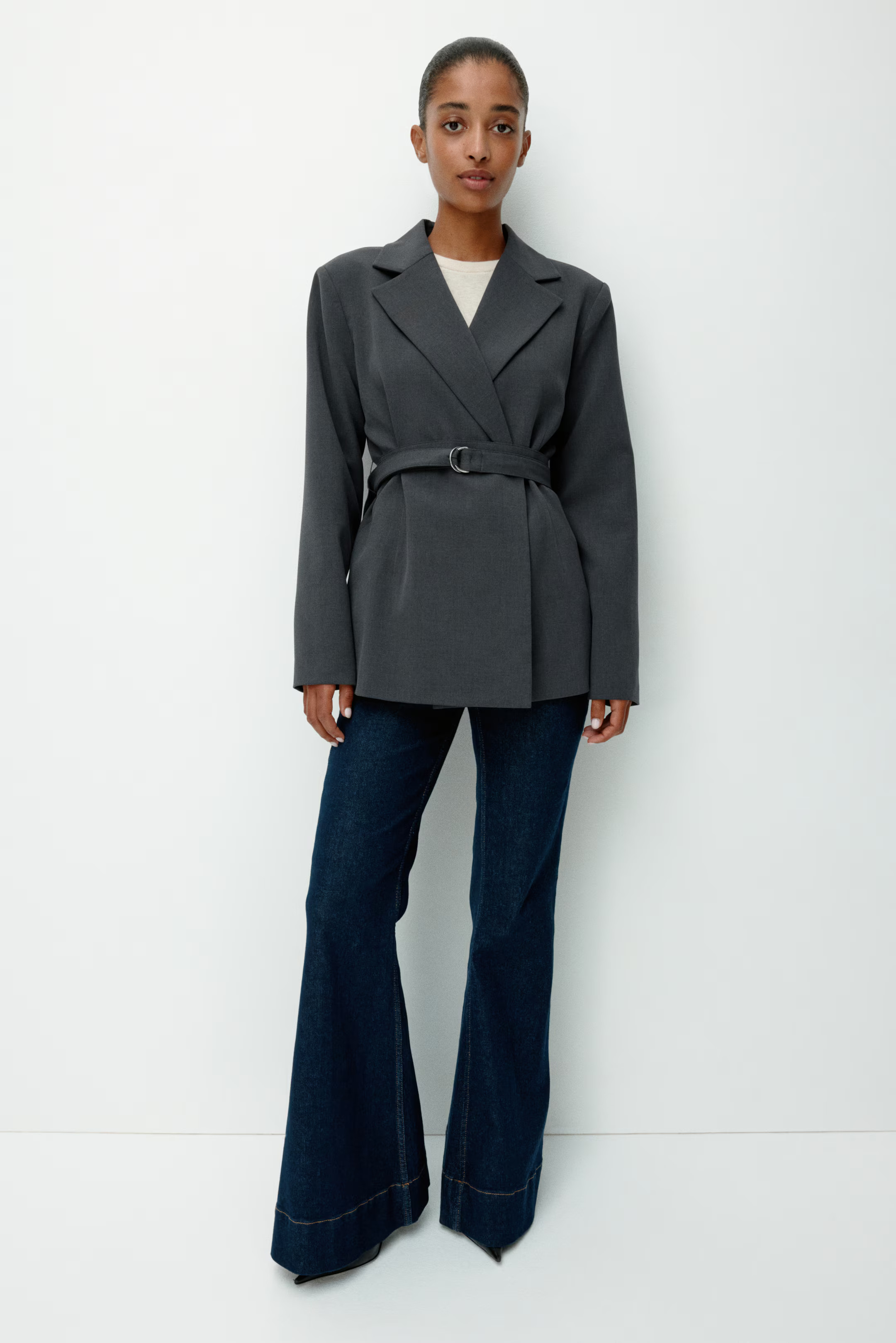Belted blazer | H&M (UK, MY, IN, SG, PH, TW, HK)