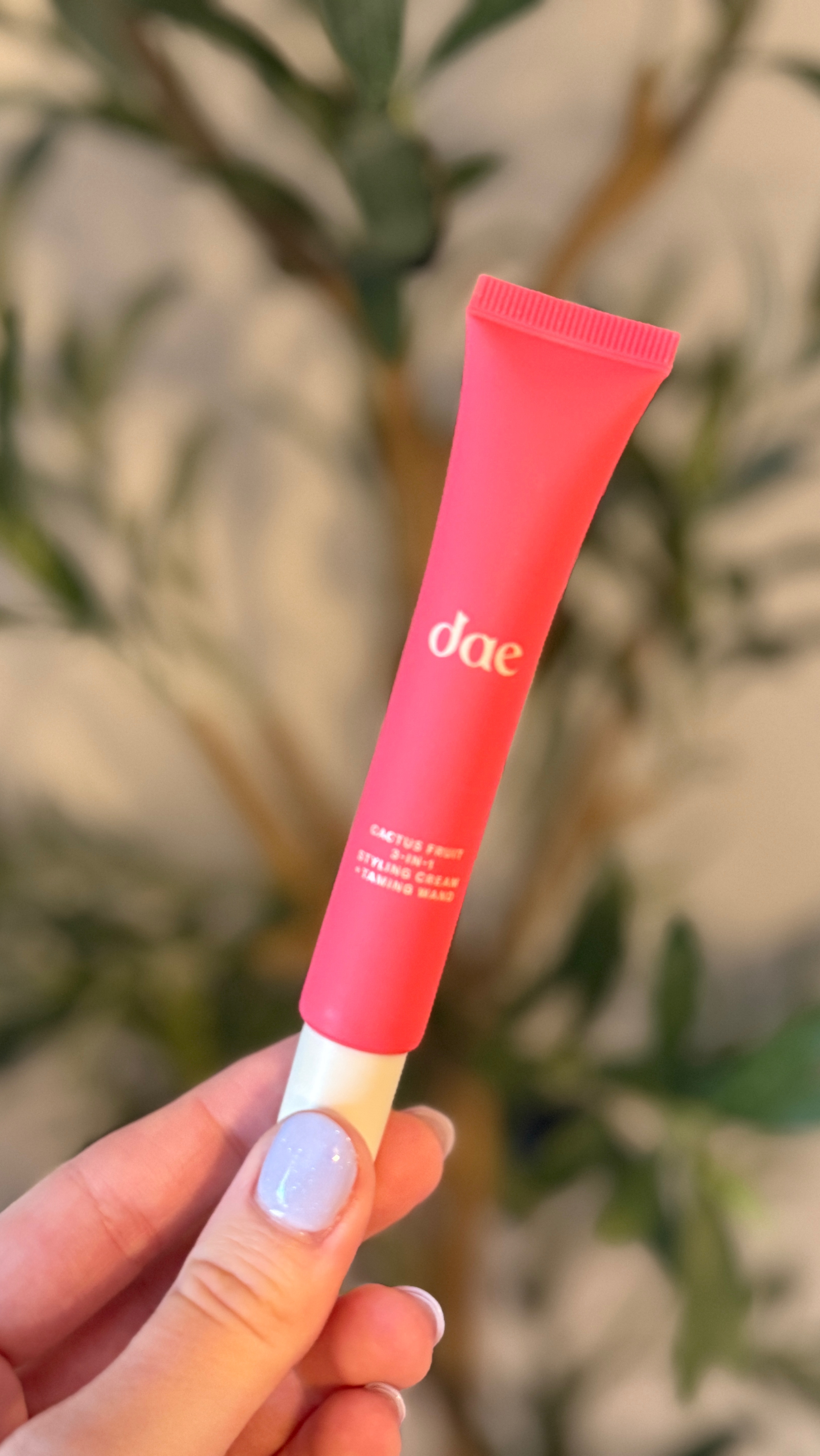 Flyaways…? Don’t know her! 💁🏽‍♀️

This styling cream wand from @daehair is a GAME CHANGER 🙌🏼 I love the easy applicator and how it’s sleek & small to take on the go. If you’re a flyaway girly or like the slicked back looks, run and snag this. Worth every penny✨

#daehair #daestylingwand #hairhack #hairtips

#LTKFindsUnder50 #LTKBeauty #LTKSummerEdit