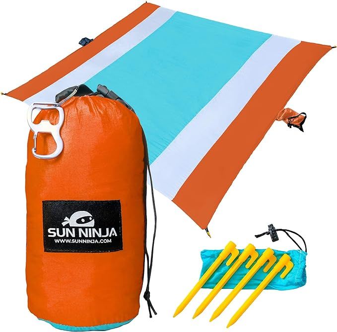 SUN NINJA Sand Free Beach Blanket - Outdoor Blanket, Beach Mat & Accessories - 10ft X 9ft Lightwe... | Amazon (US)
