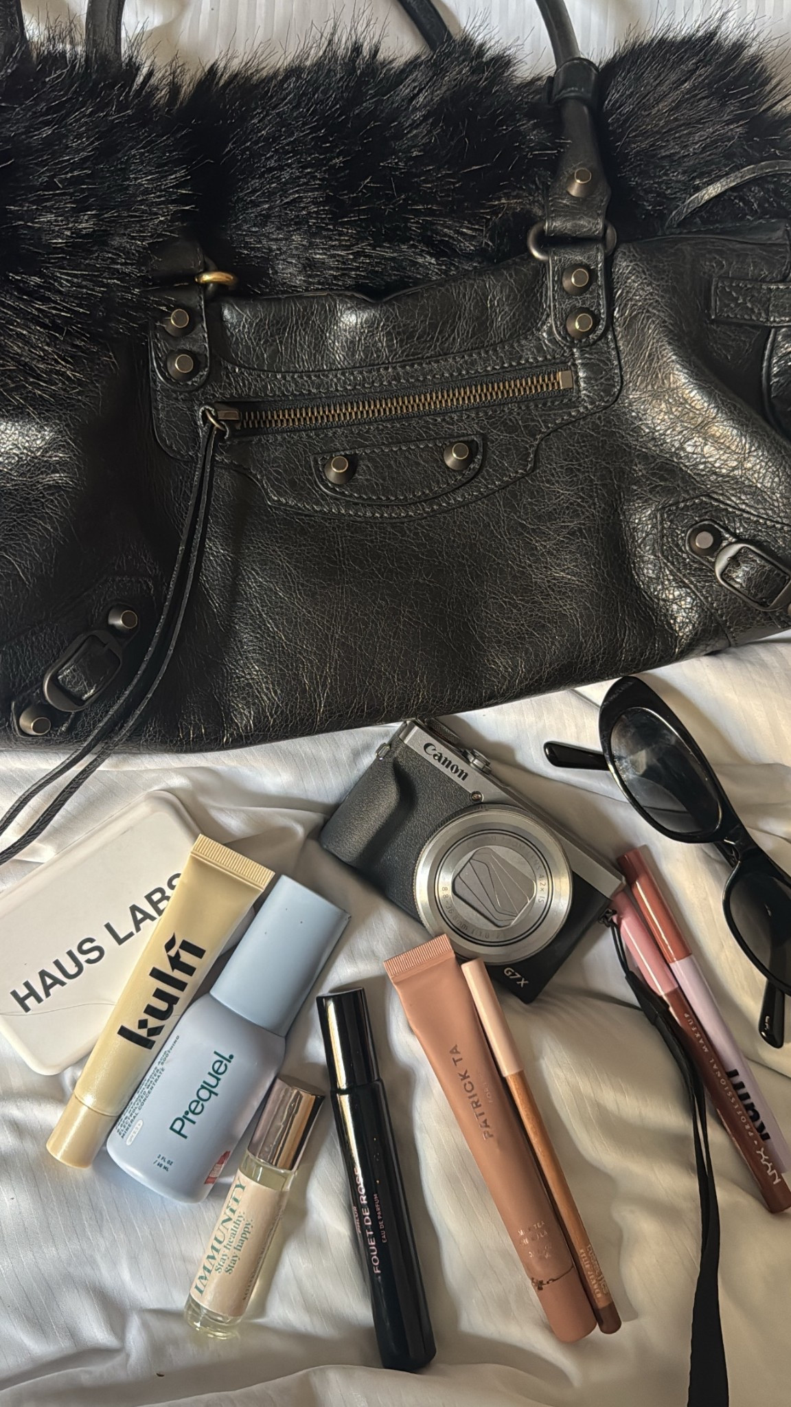 my purse essentials

#LTKootd #LTKBeauty #LTKdayinmylife