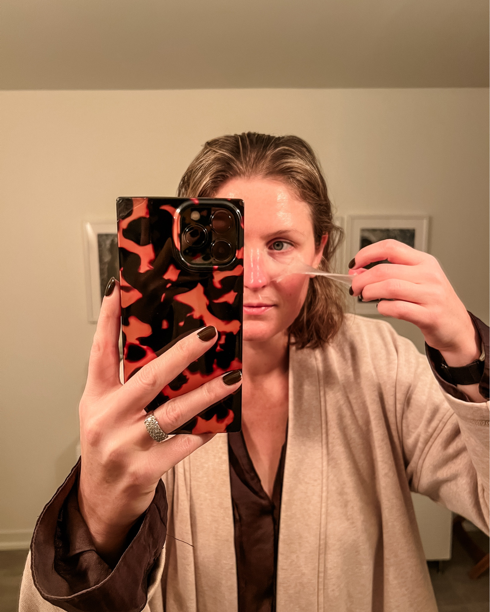 Under $10 collagen mask! 
I am absolutely a fan. Immediate add to cart for affordable holiday gifts for the girls 🤍🥂

A satisfying peel  

#LTKmomlife #LTKBeauty #LTKselfcare