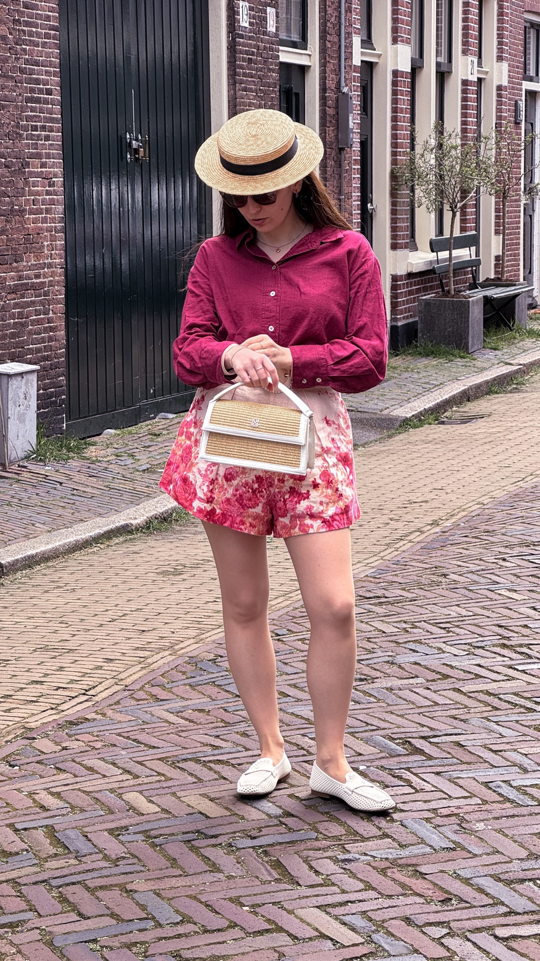 Why it took me so long to start wearing loafers? They are such a versatile and elegant pair of shoes! And these mesh ones from Vivaia are perfect for spring and summer! Here are three ways on how I will style them for the warmer months. Which one is your favourite?

Use my code 10TCB to get 10% off on vivaia.com

#LTKsummer #LTKshoes #LTKpetite