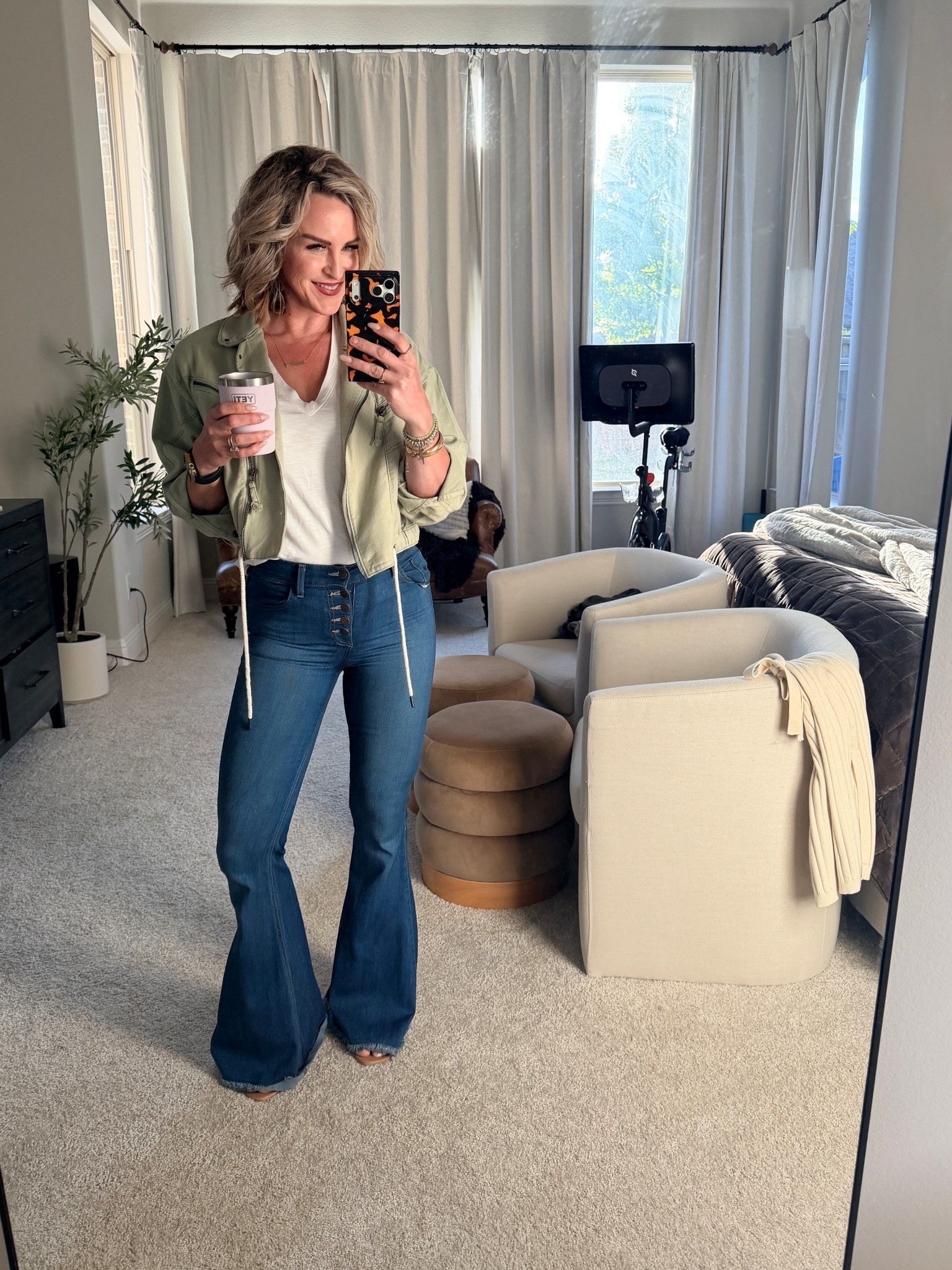 Spring outfit-off to show houses today 

#LTKOver40