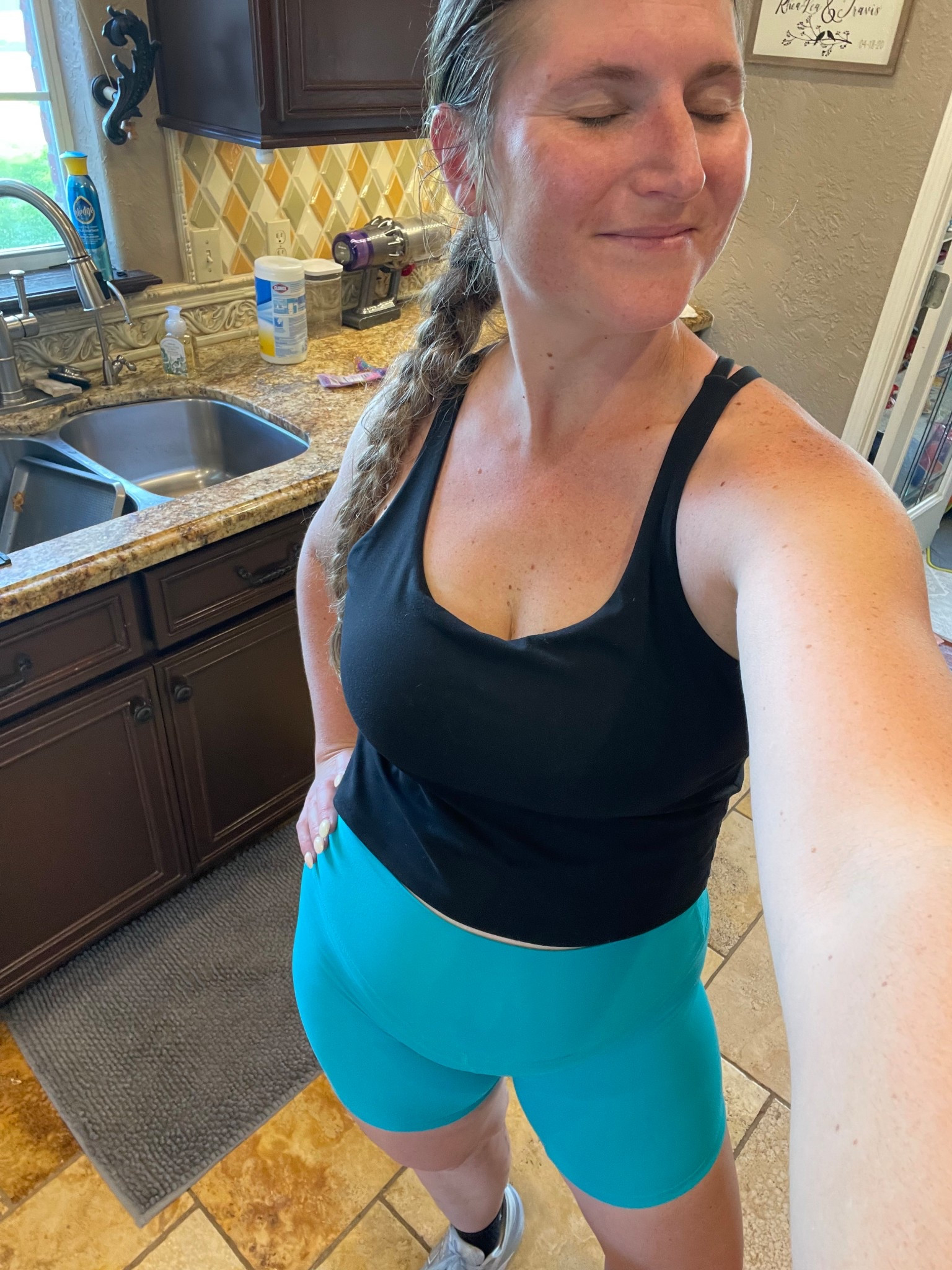 Moms who run • athletic clothes • running clothes • bike shorts • long tank • medium support bra 

Size large in bottoms medium top 

#LTKmomlife #LTKfitnessgoals #LTKMidsize