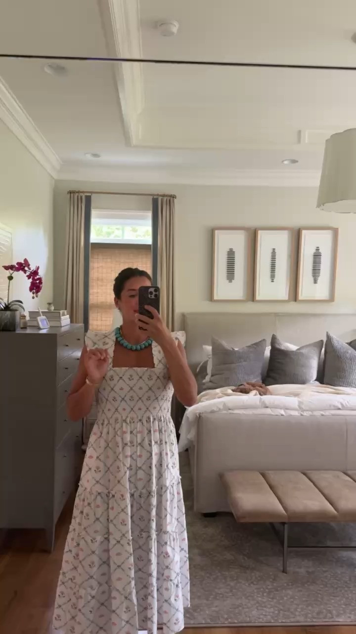 Such a timeless dress for pregancies, post partum, & more!

TTS: M

Spring dresses, hill house, hill house dress, dresses, summer dress, wedding guest dress, vacay dresses, Grace white

#LTKgrwm #LTKootd #LTKmomlife