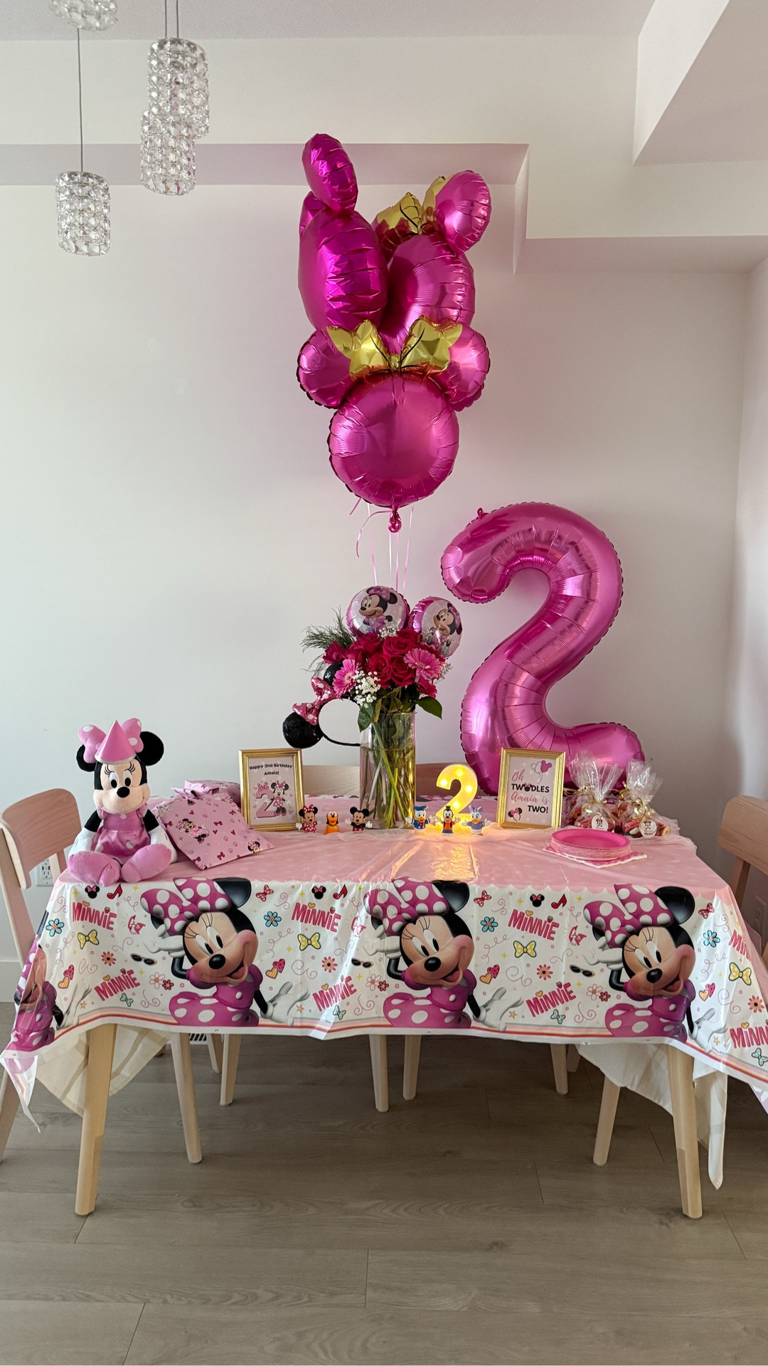 Minnie Mouse 2nd Birthday Party 💕💫

#minniemouse #disneybirthday #2ndbirthdaytheme #2ndbirthdaydecorations #2ndbirthday #pinkdecorations #amazonfinds #targetfinds 

#LTKBaby #LTKHome #LTKKids