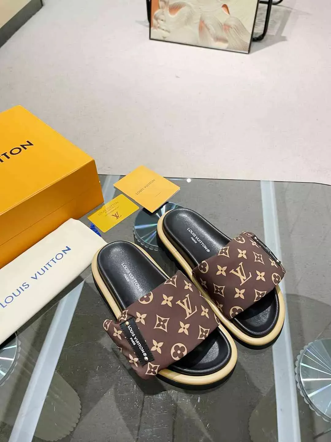 Shop Louis Vuitton MONOGRAM Classic LV Sunset comfort flat sandal