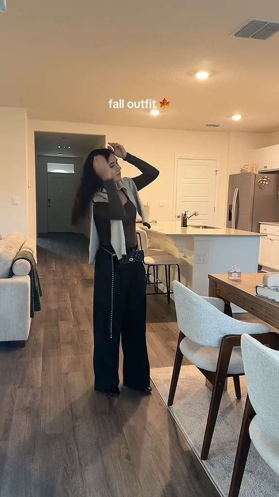 Ready for a cozy fall date night look 🍷🍂. This casual-chic outfit pairs a light knit, high-waisted pants, and versatile accessories for that perfect balance of comfort and style. Effortless, modern, and made for crisp autumn evenings. 🖤 #FallDateNight #CasualFallStyle
 

 #LTKSeasonal #LTKStyleTip #LTKBeauty