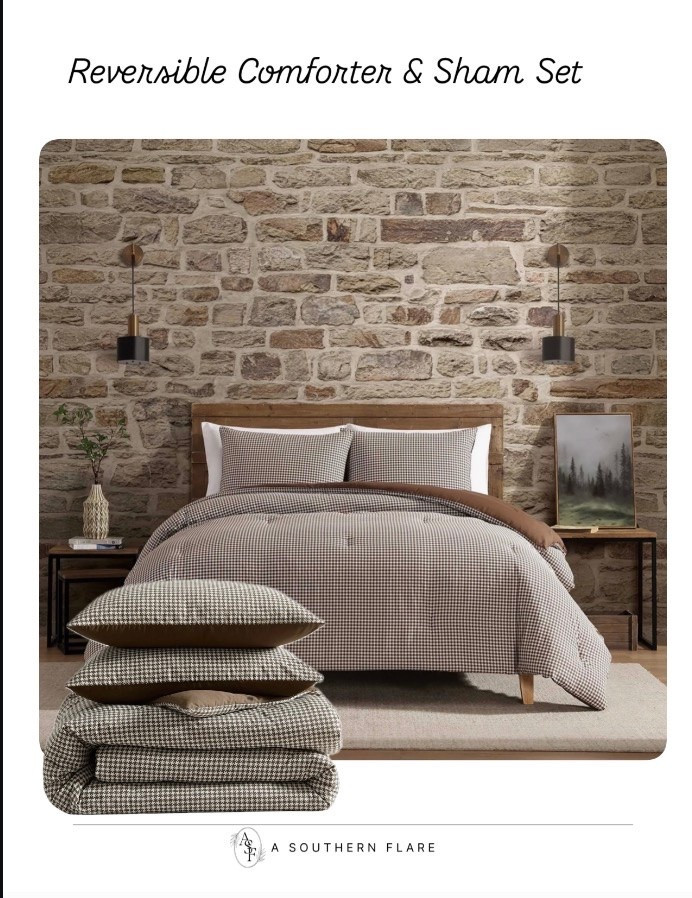 Reversible comforter set/home decor