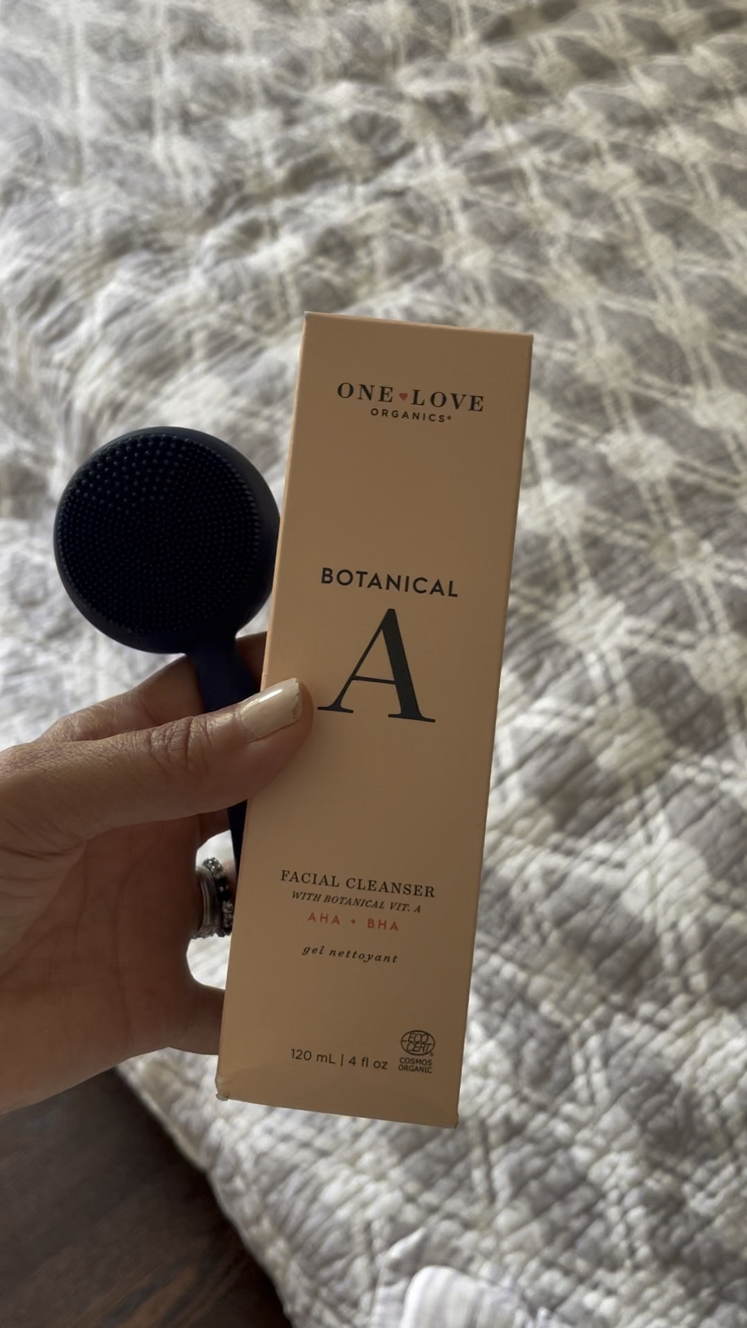 New cleanser! Perfect for getting sweat and sunscreen off and brightening up the complexion. 

#LTKbeauty